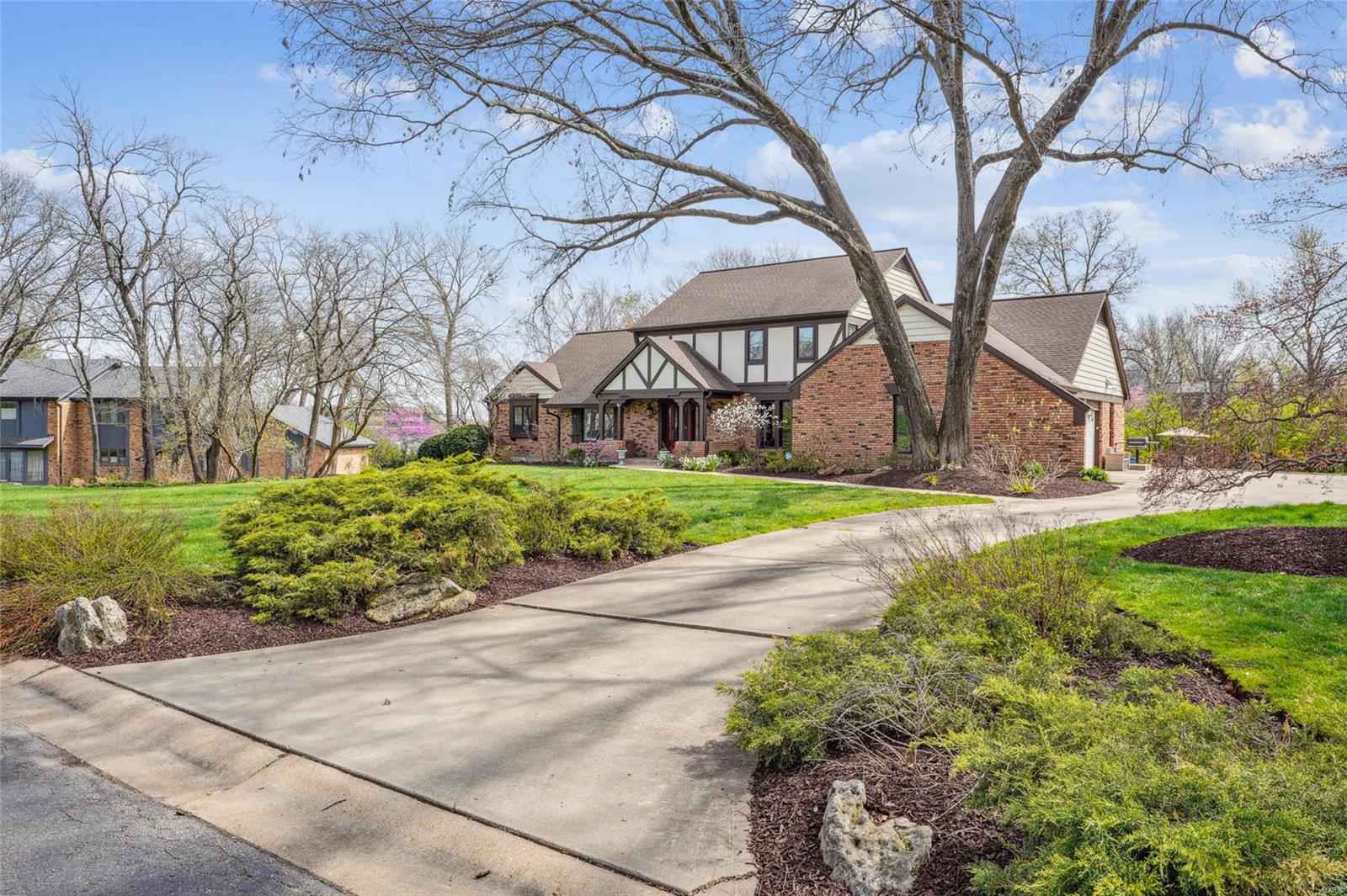 Frontenac Woods 1 - Residential