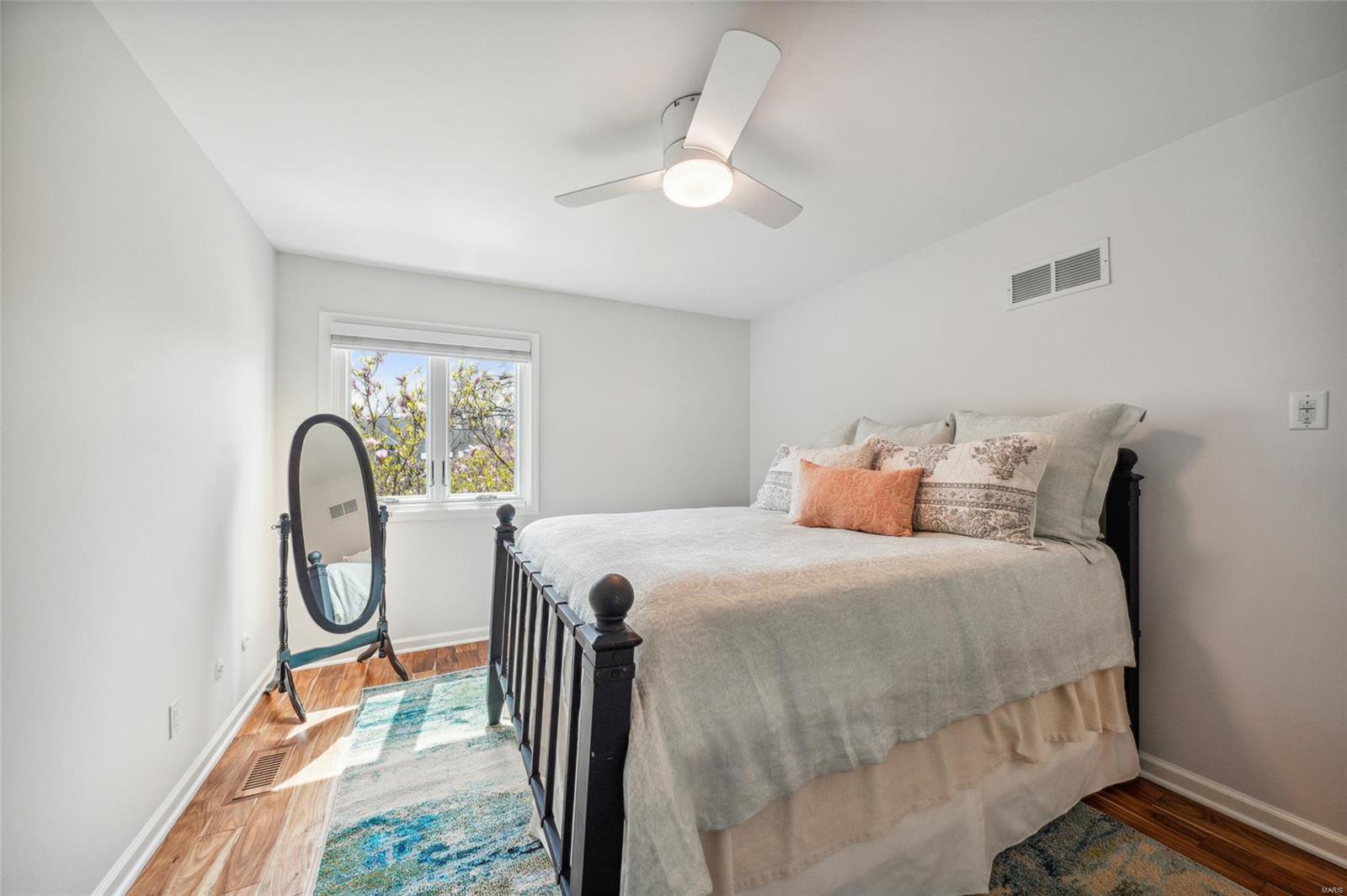 Frontenac Woods 1 - Residential