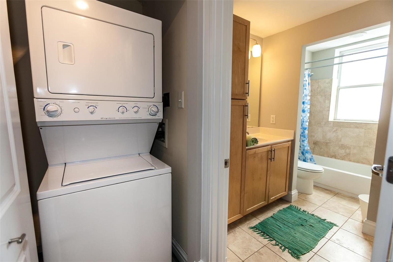 Forest Park Condo - Residential