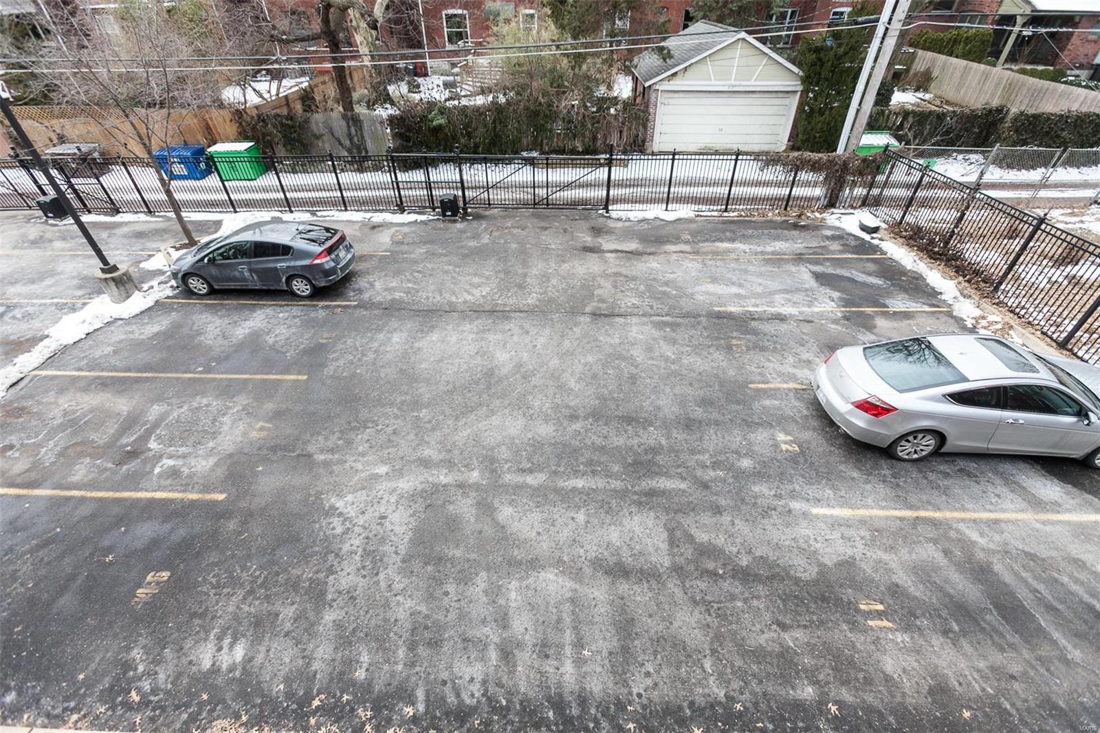 Forest Park Condo - Residential