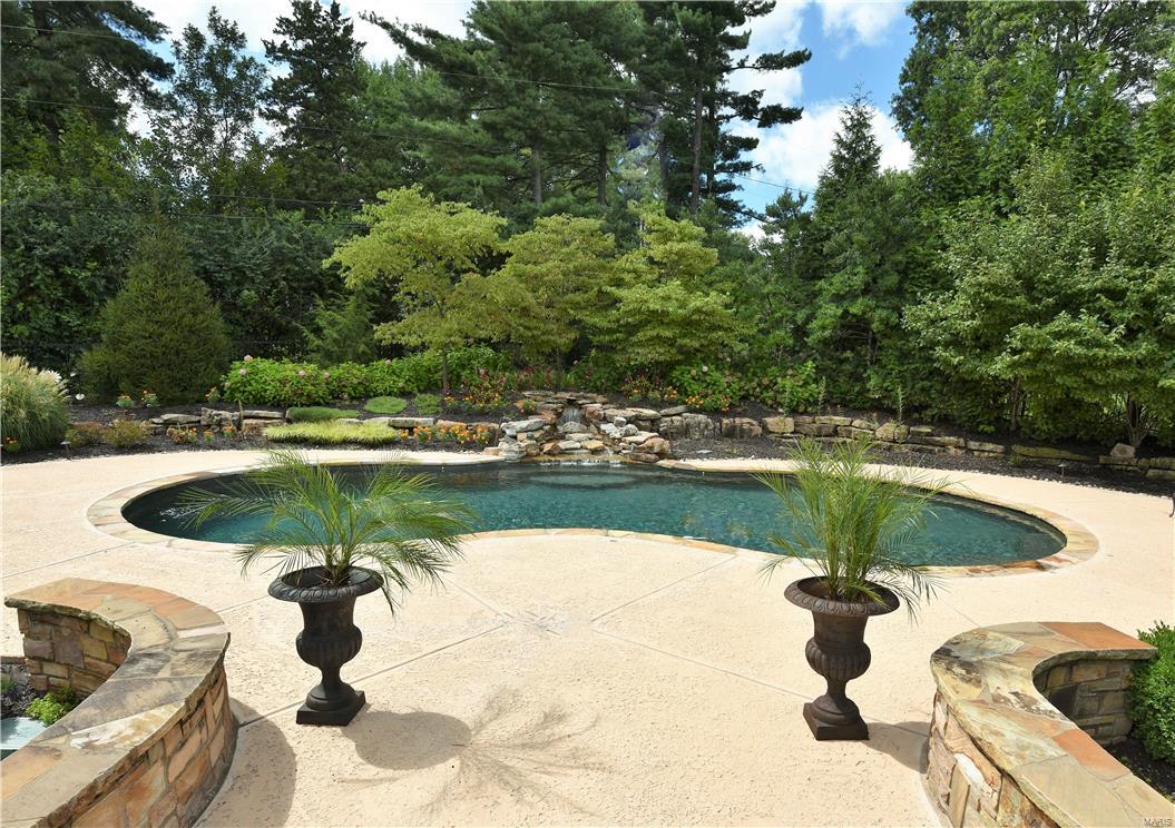 Berkley Manor 1 - Residential