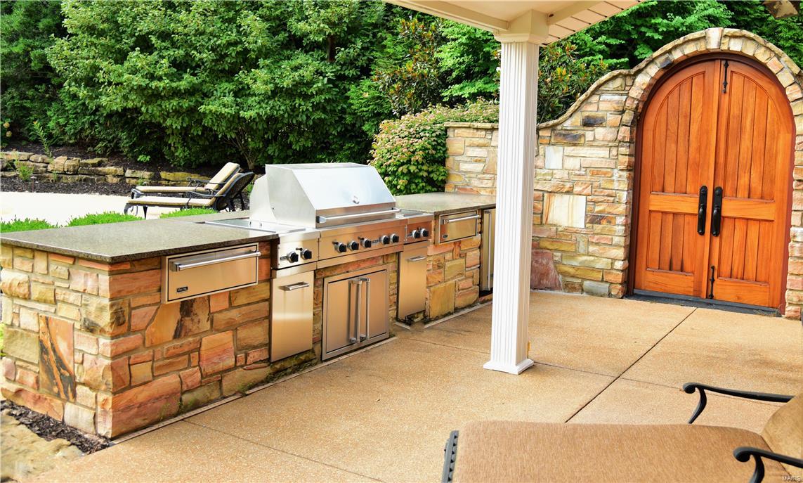 Berkley Manor 1 - Residential