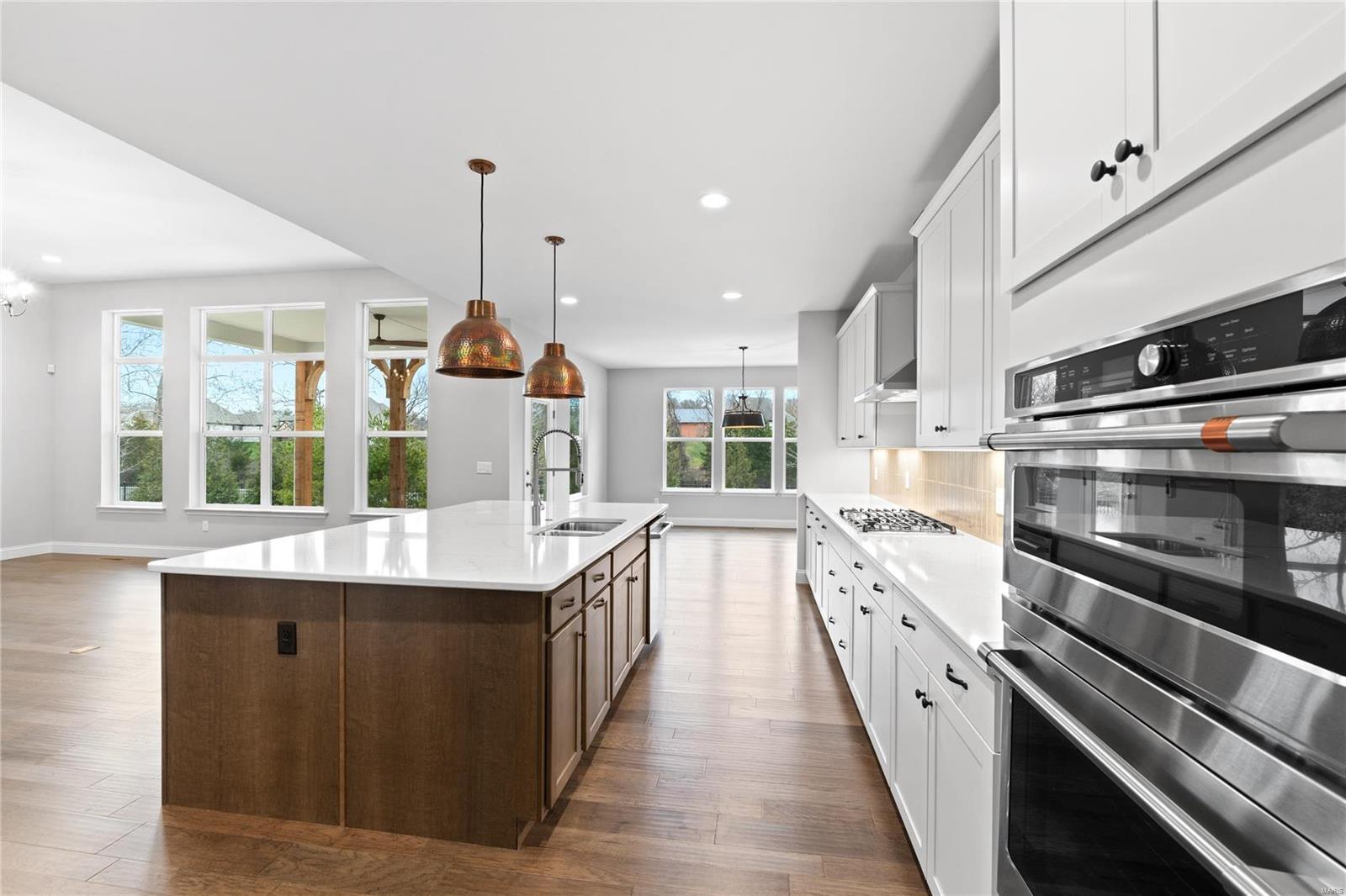 Duever Estates - Residential