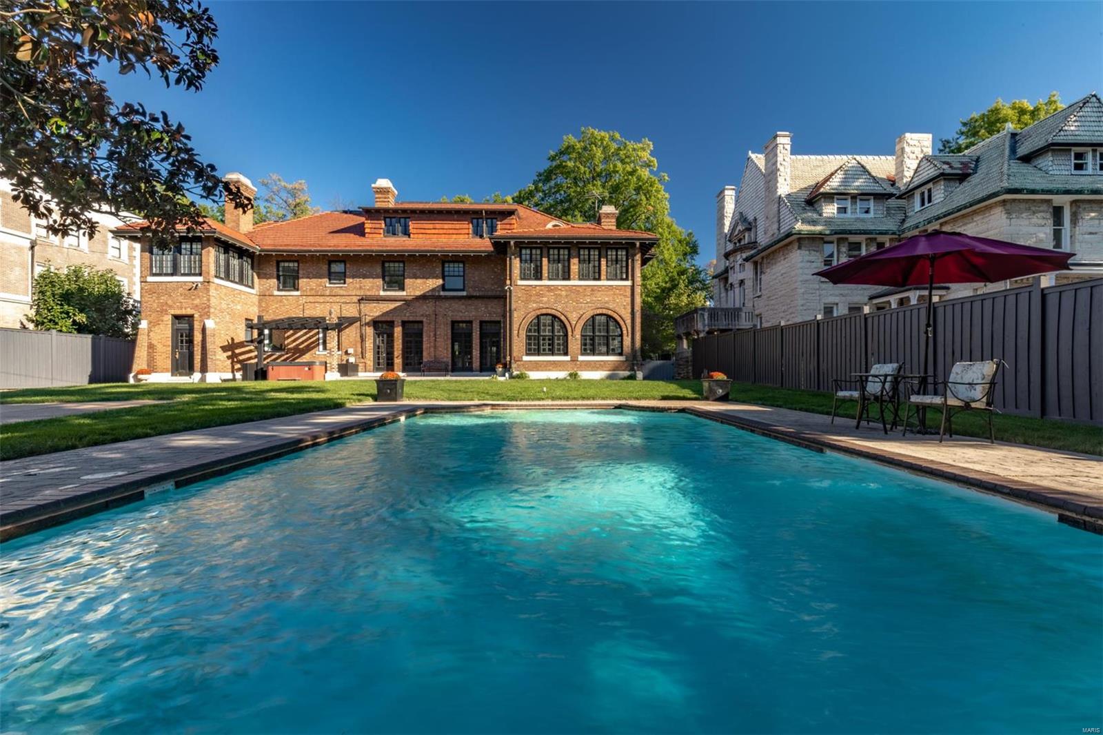 Bell Place - Residential