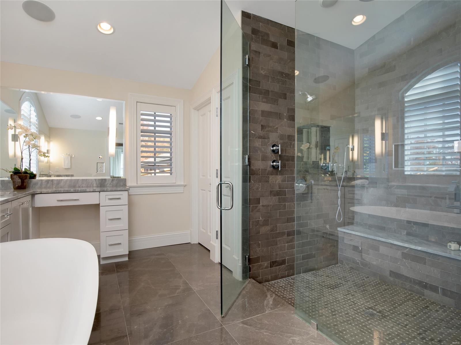 Clayton Gardens - Residential