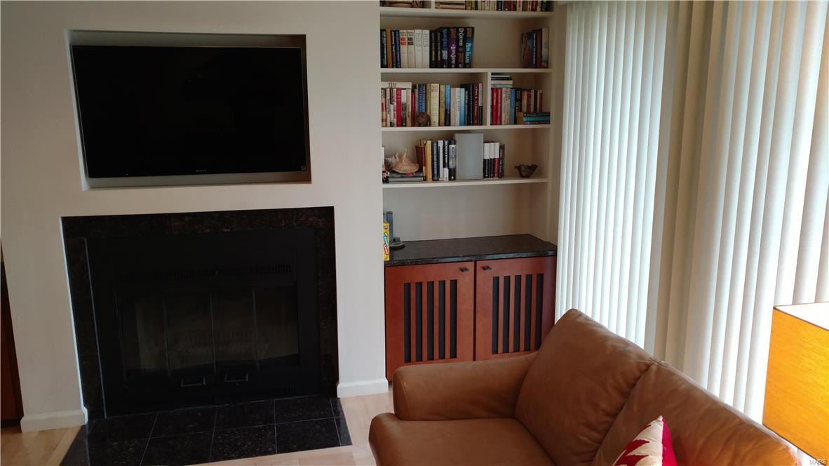 Waterford Square Condos - Residential