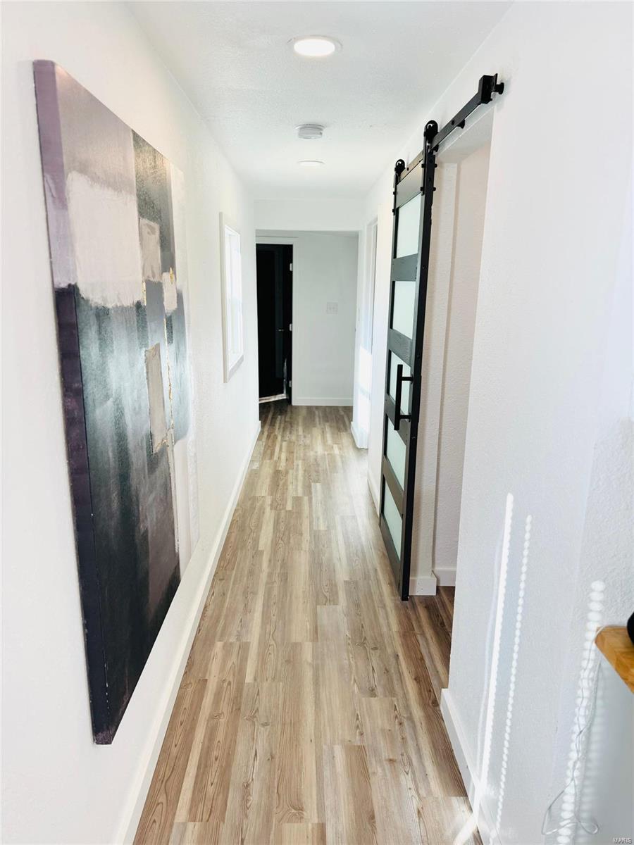 Granite City, Illinois 62040, United States, 3 Bedrooms Bedrooms, ,2 BathroomsBathrooms,Residential,Pending,33324