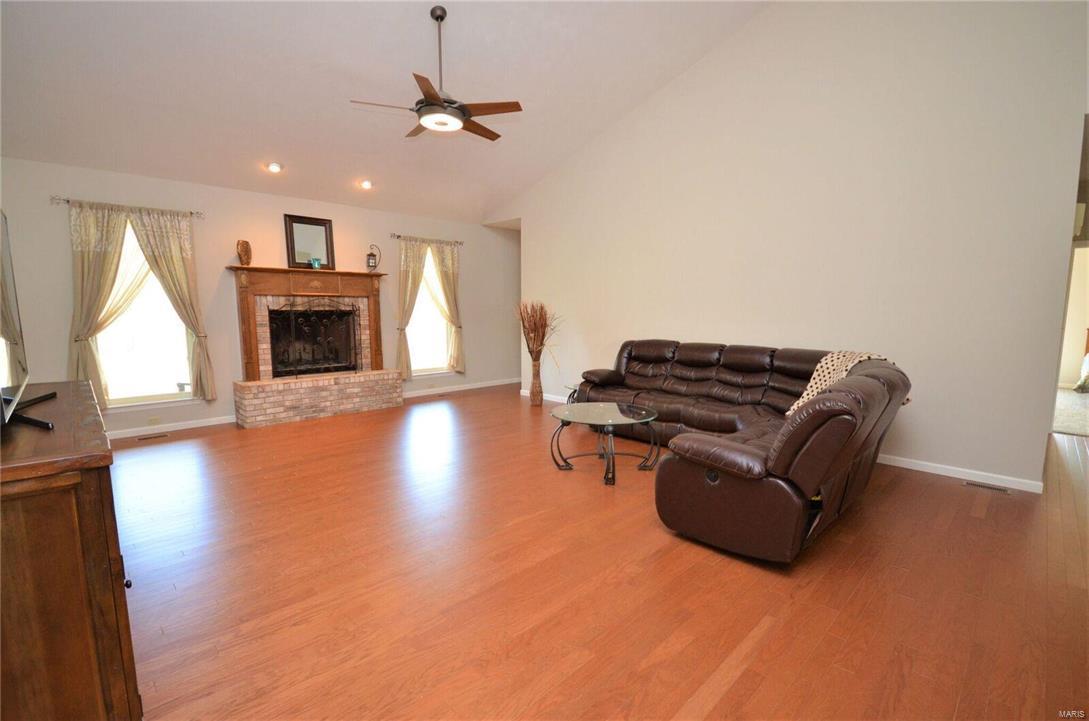 Summit Estate - Residential