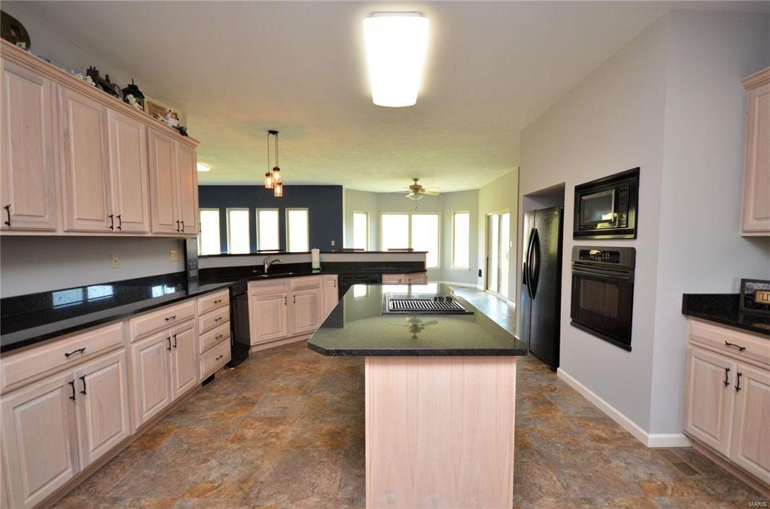 Summit Estate - Residential