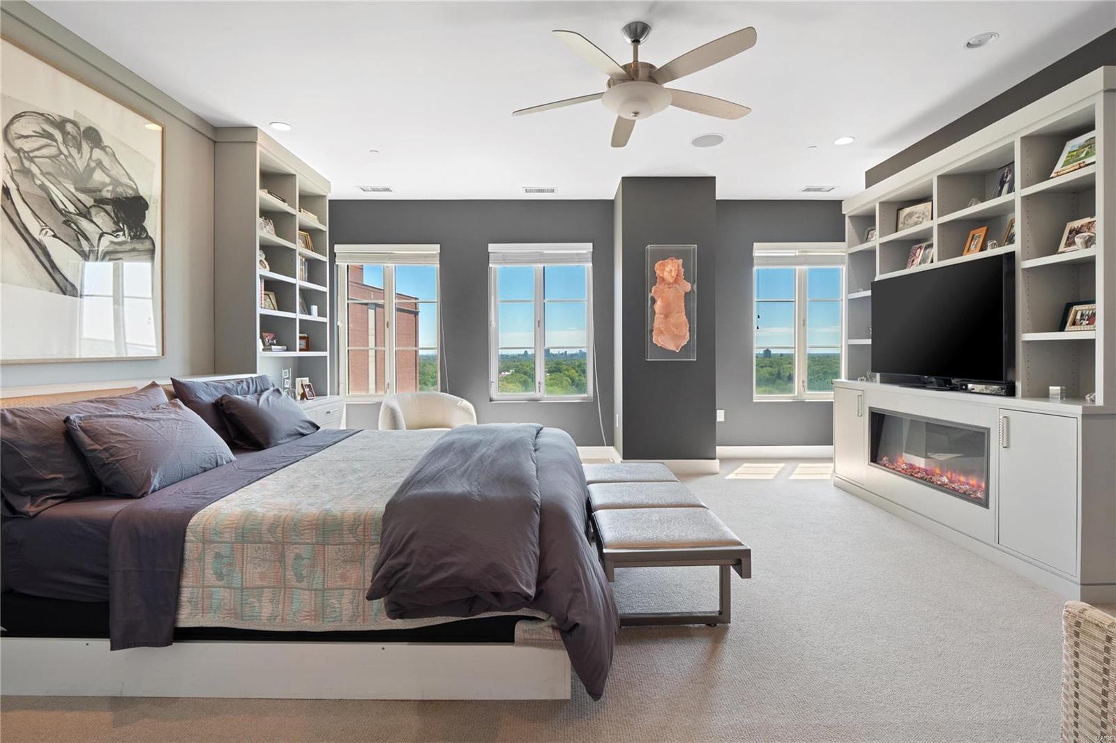 Plaza In Clayton A Condo The - Residential