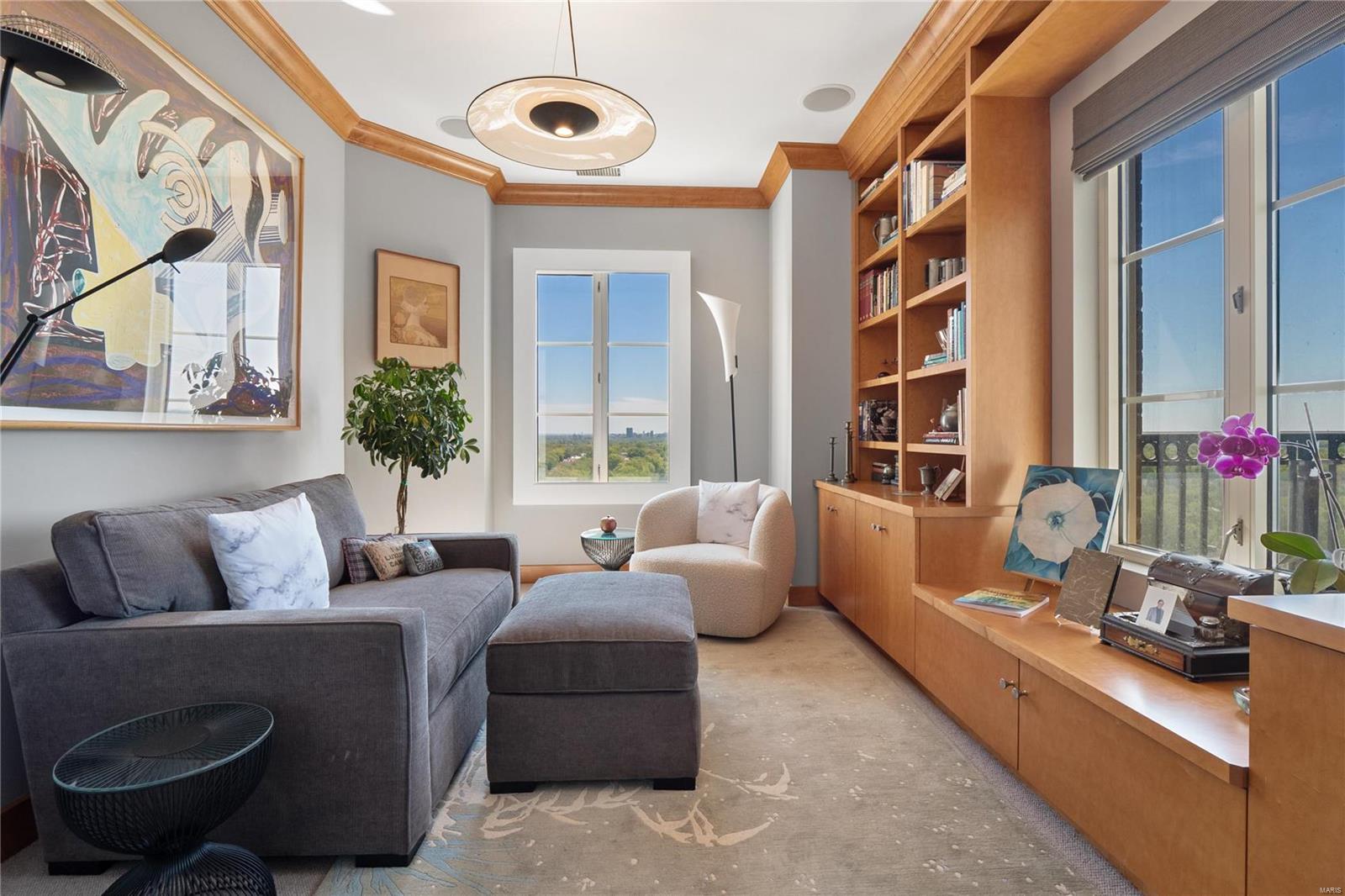 Plaza In Clayton A Condo The - Residential