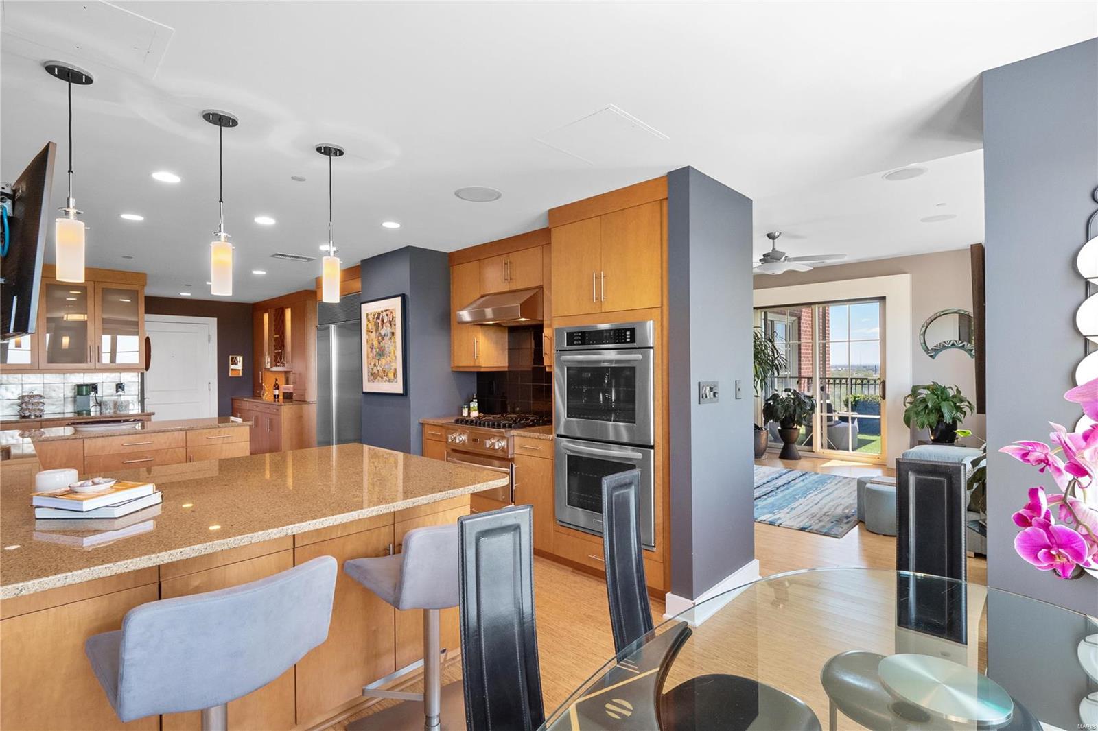 Plaza In Clayton A Condo The - Residential