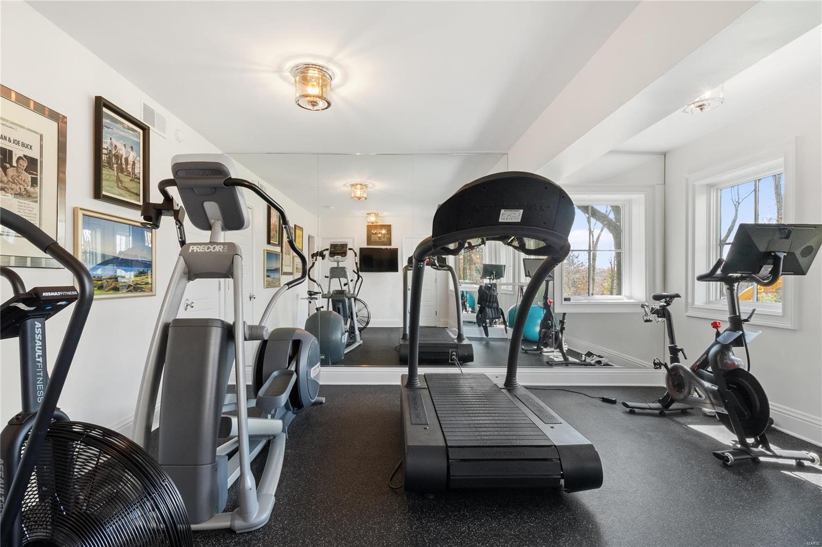 Von Schrader Estate - Residential