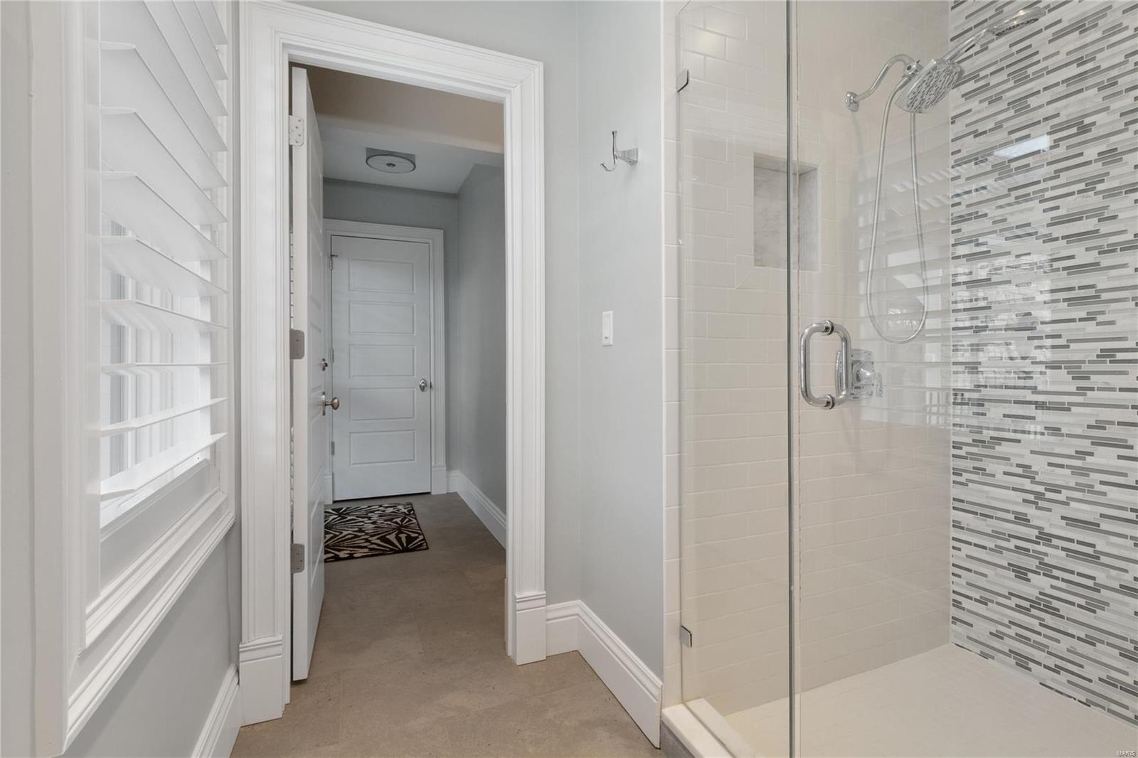 Von Schrader Estate - Residential