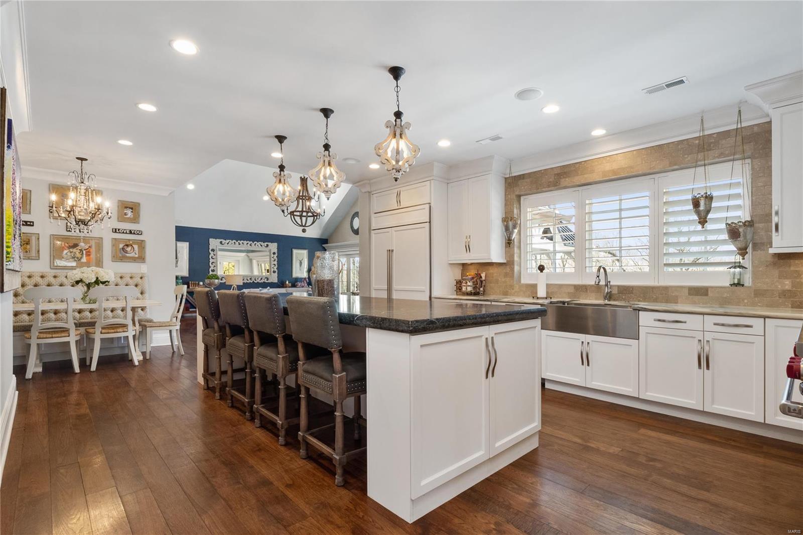 Von Schrader Estate - Residential