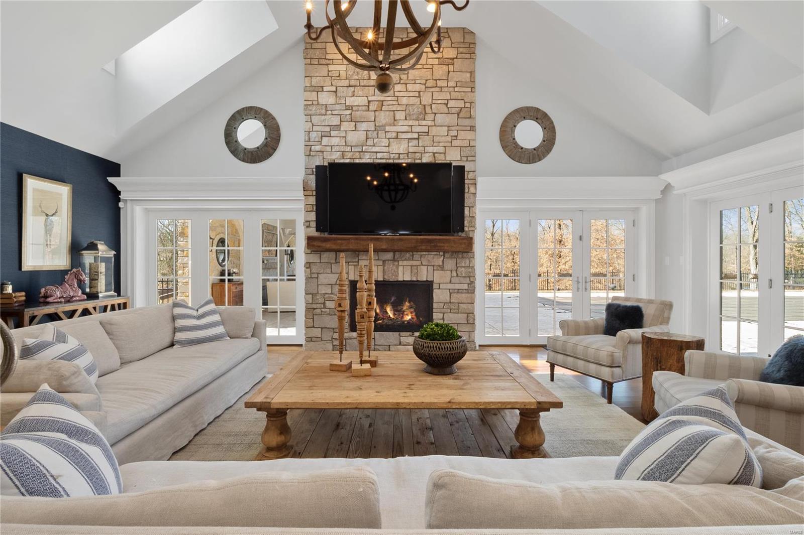 Von Schrader Estate - Residential