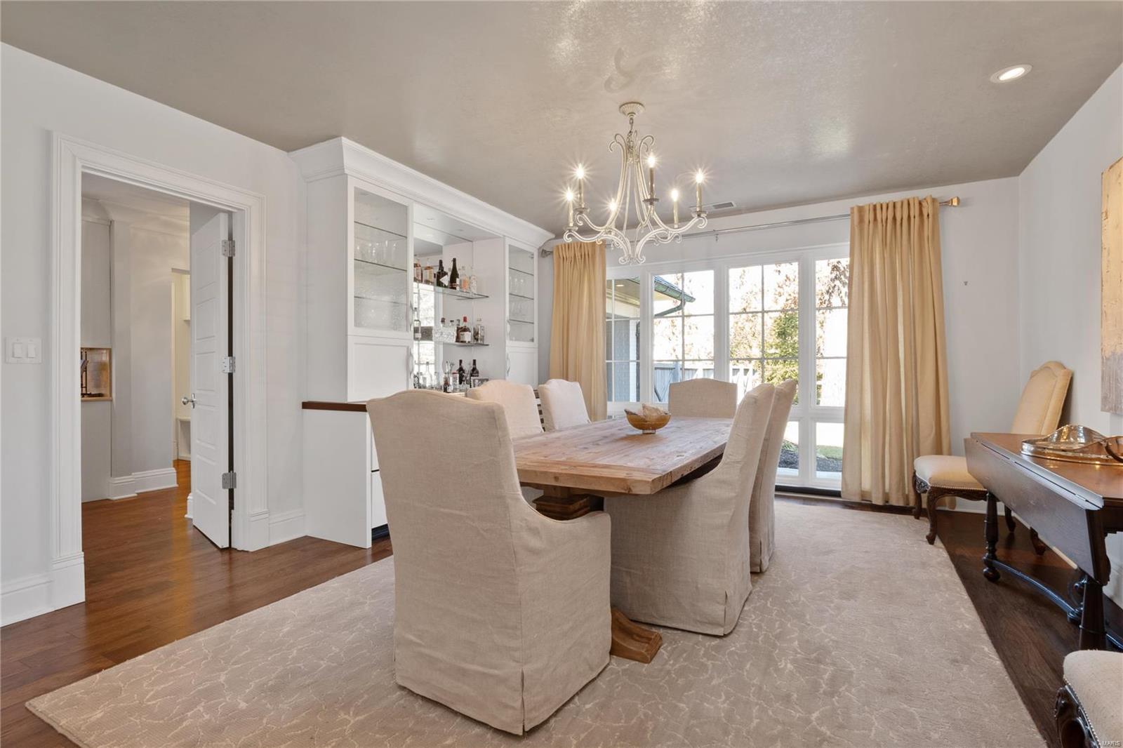 Von Schrader Estate - Residential