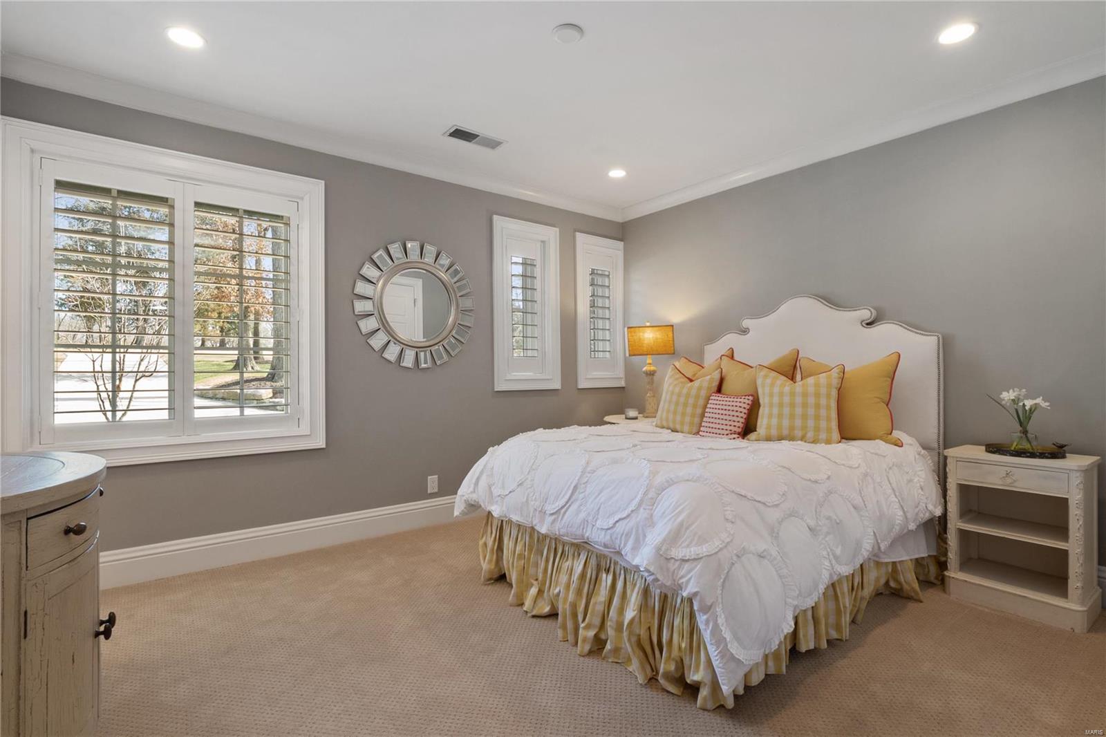 Von Schrader Estate - Residential