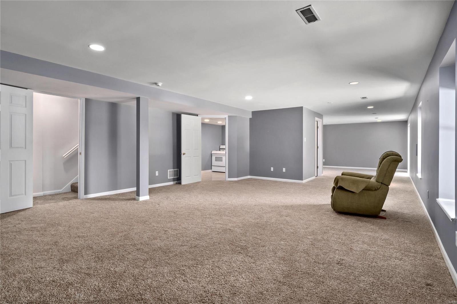 Fox Pointe - Residential