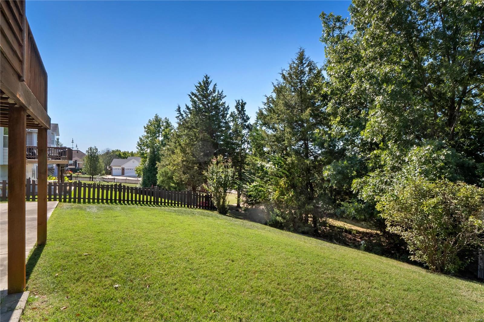 Fox Pointe - Residential