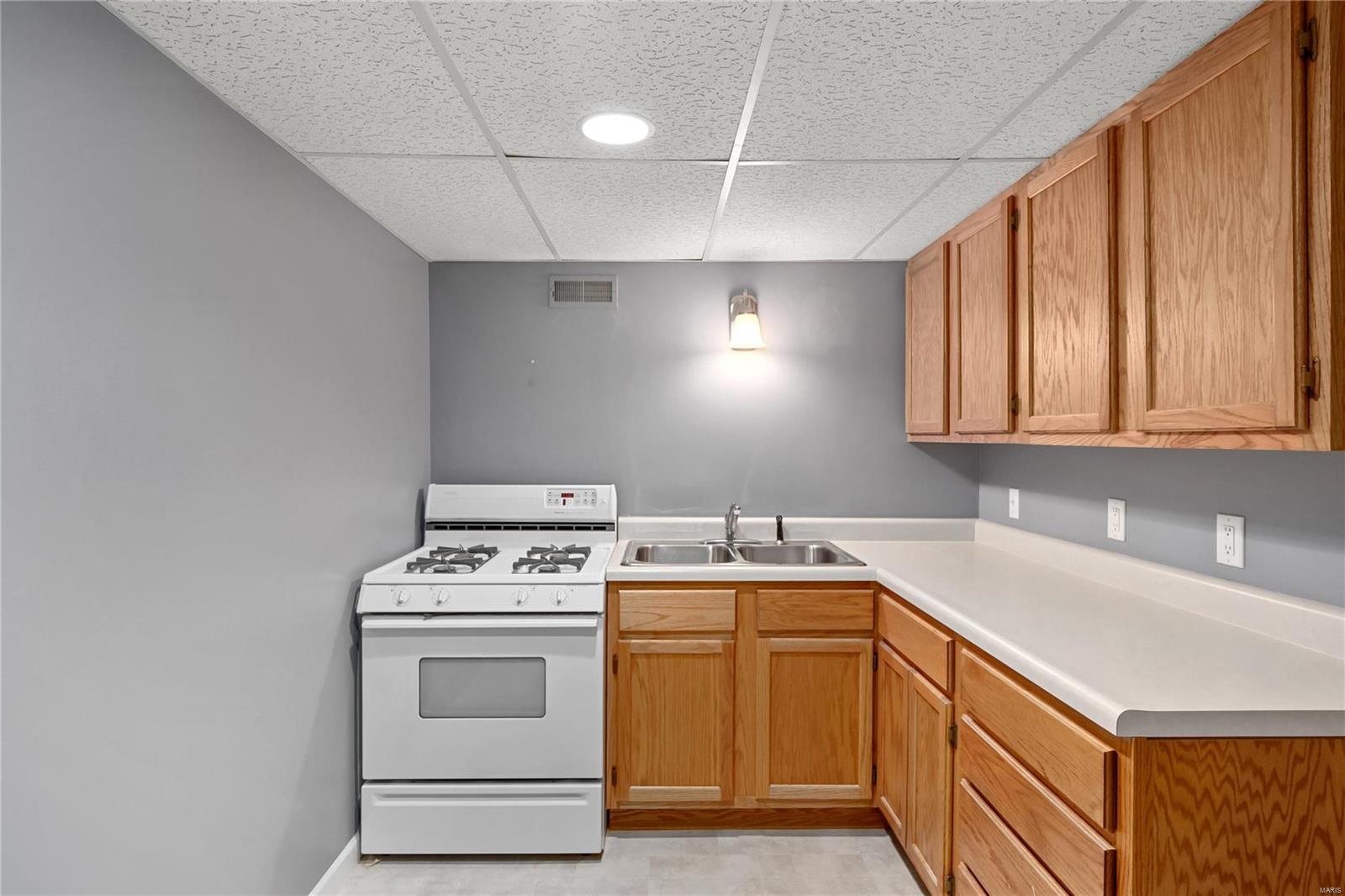 Fox Pointe - Residential