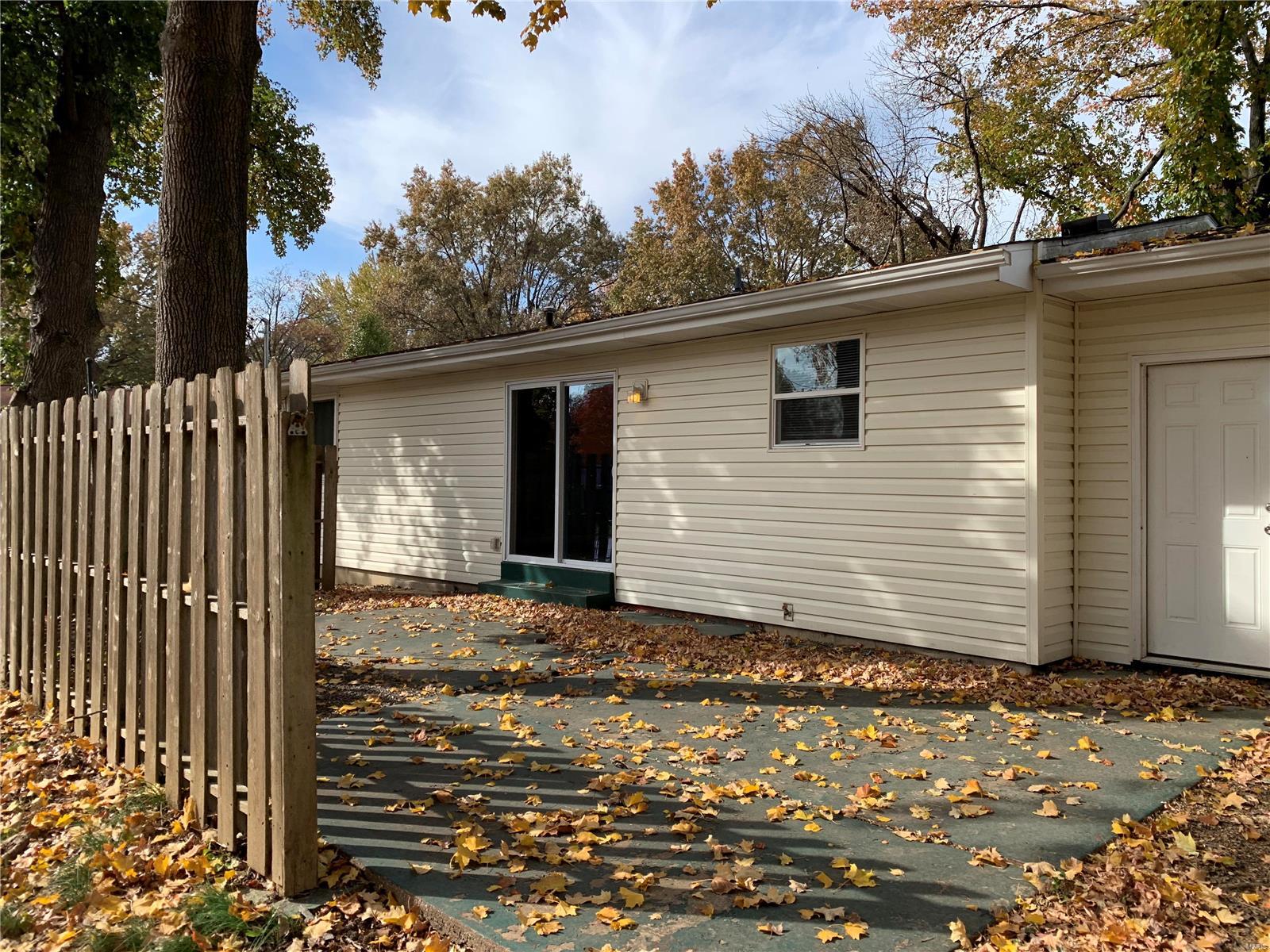 Flamingo Park 15 - Residential Lease