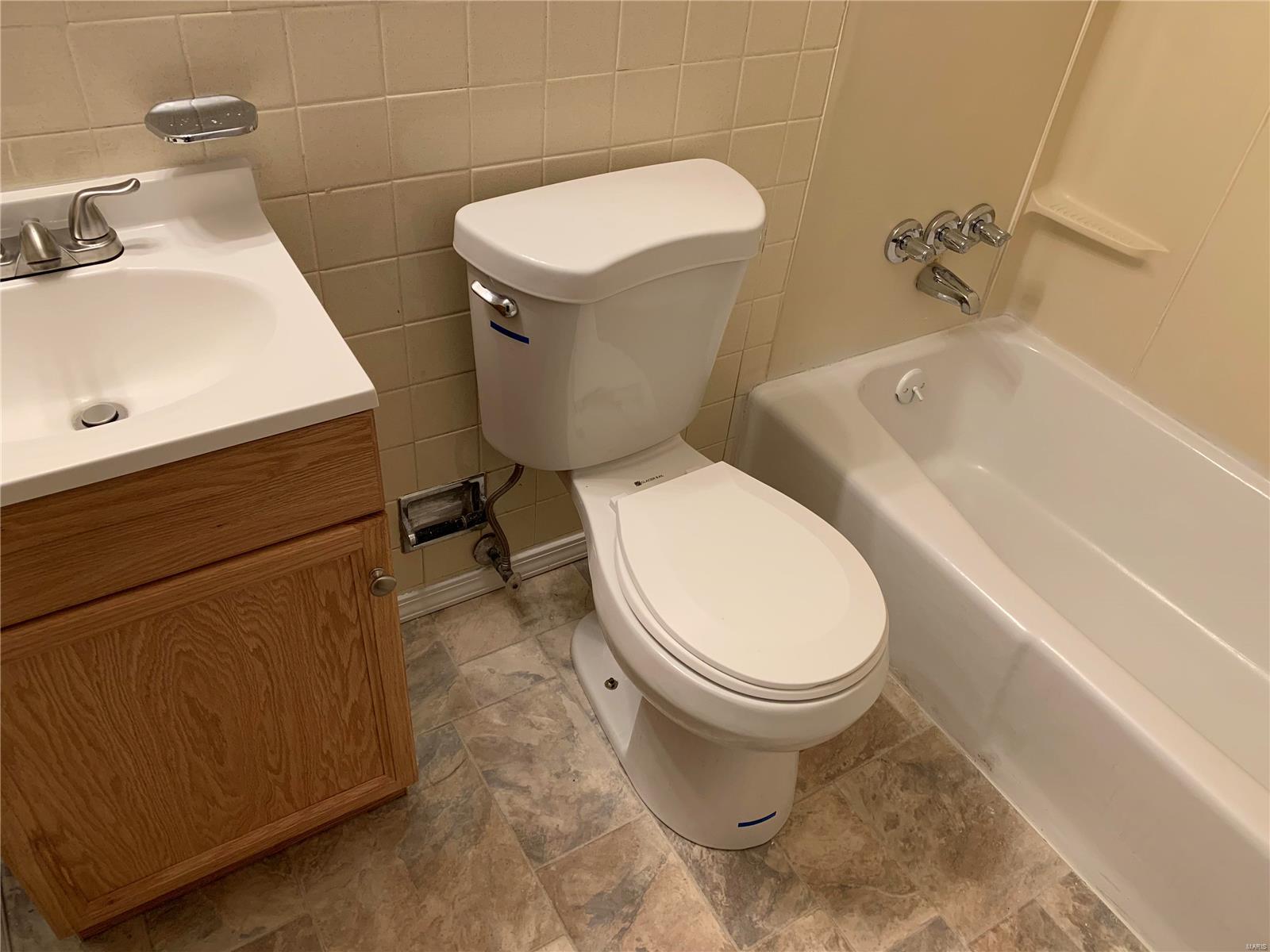 Flamingo Park 15 - Residential Lease