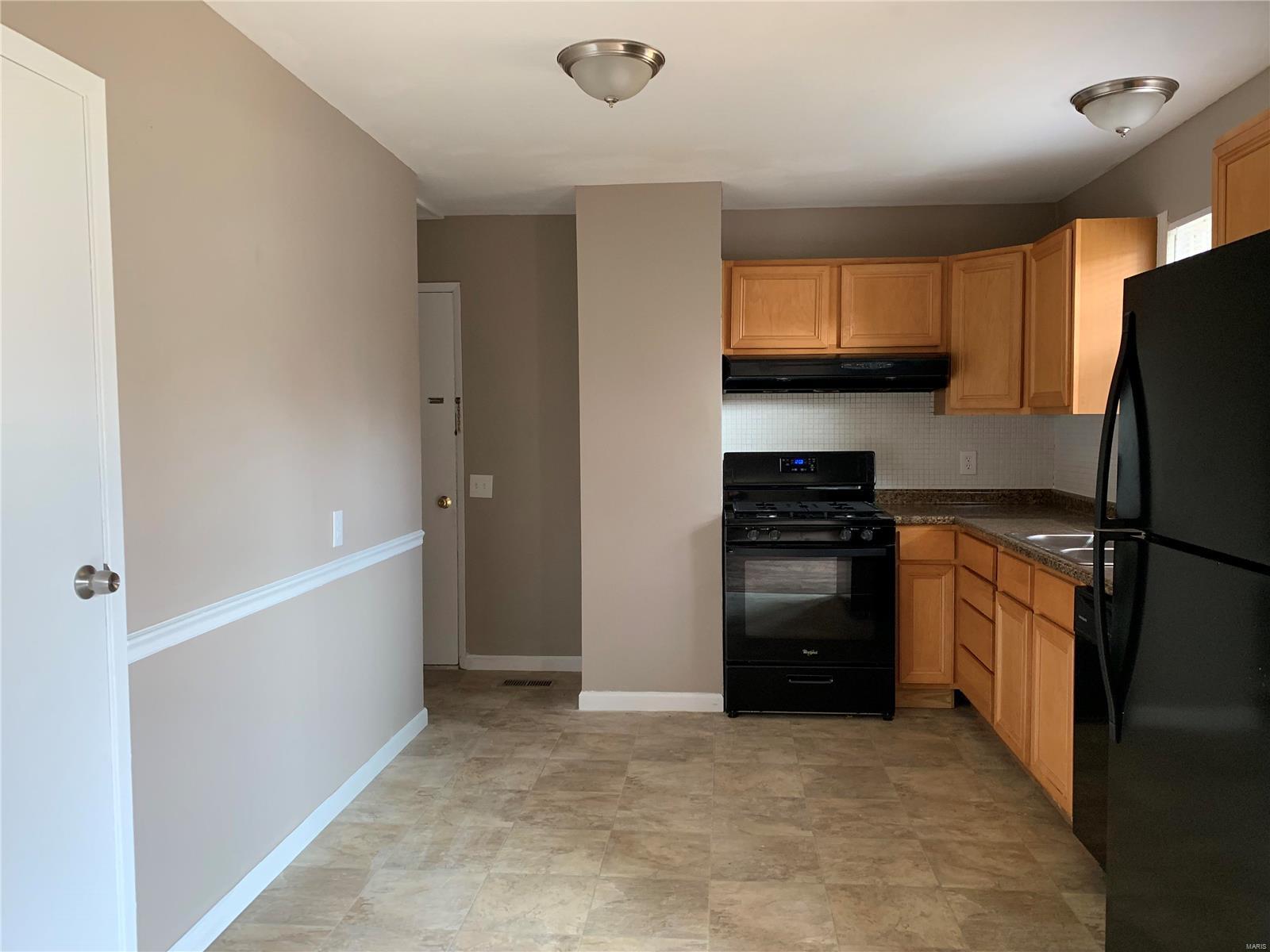 Flamingo Park 15 - Residential Lease