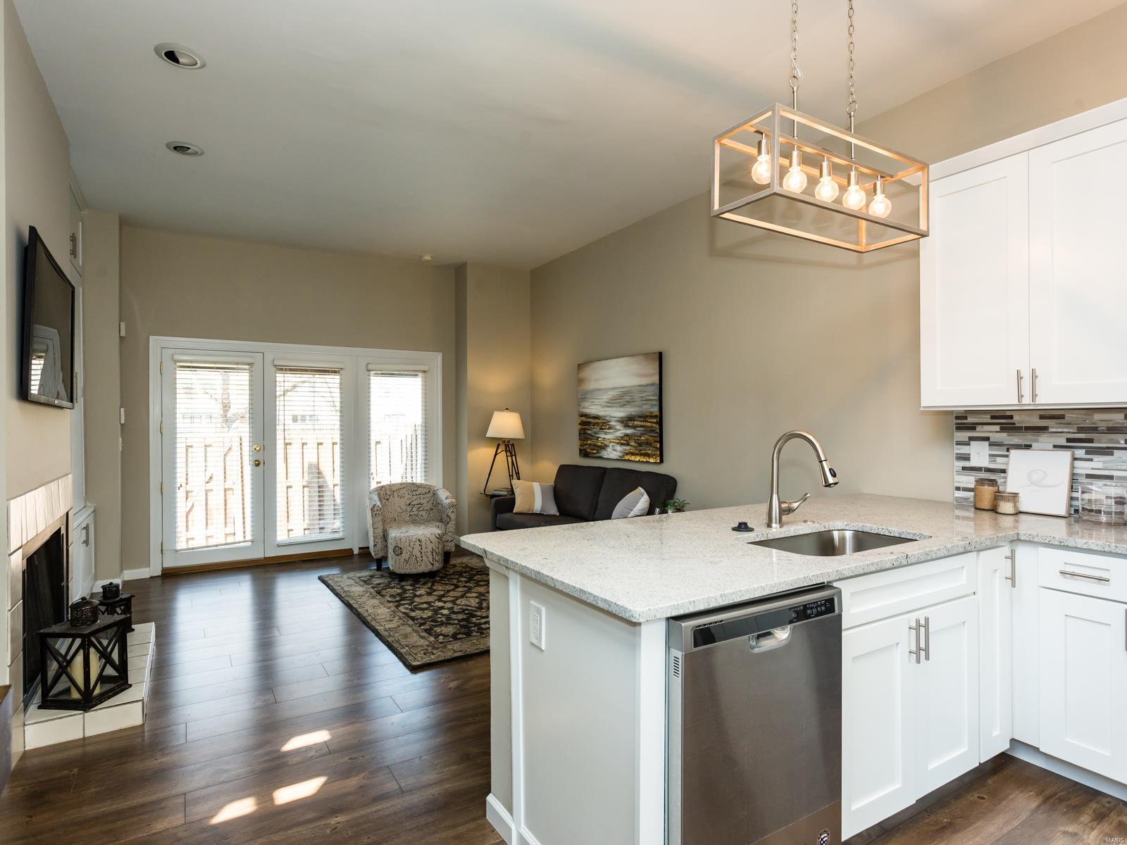 Laclede East - Residential