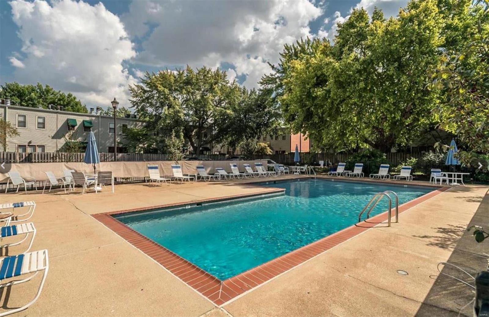 Laclede East - Residential