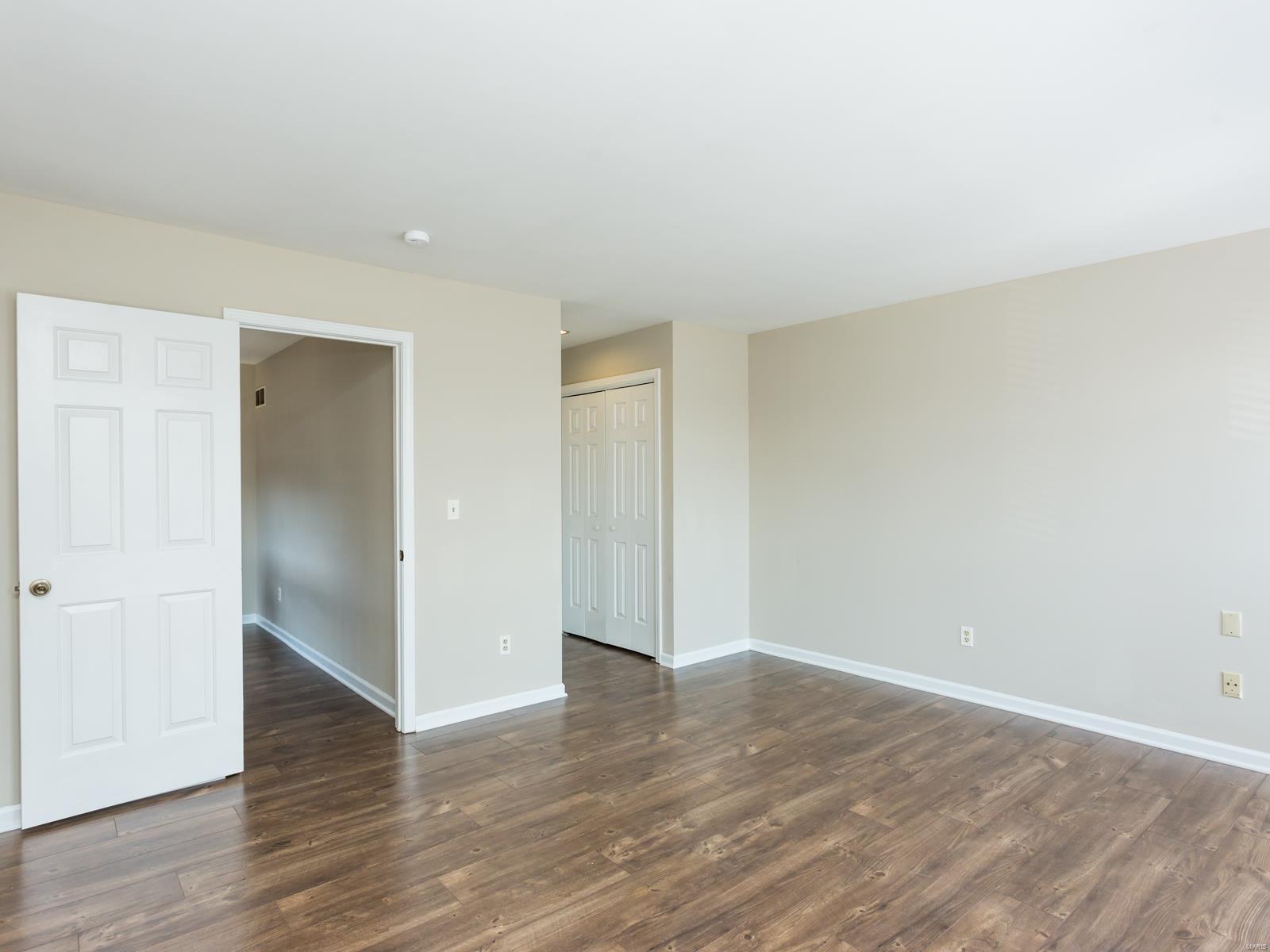 Laclede East - Residential