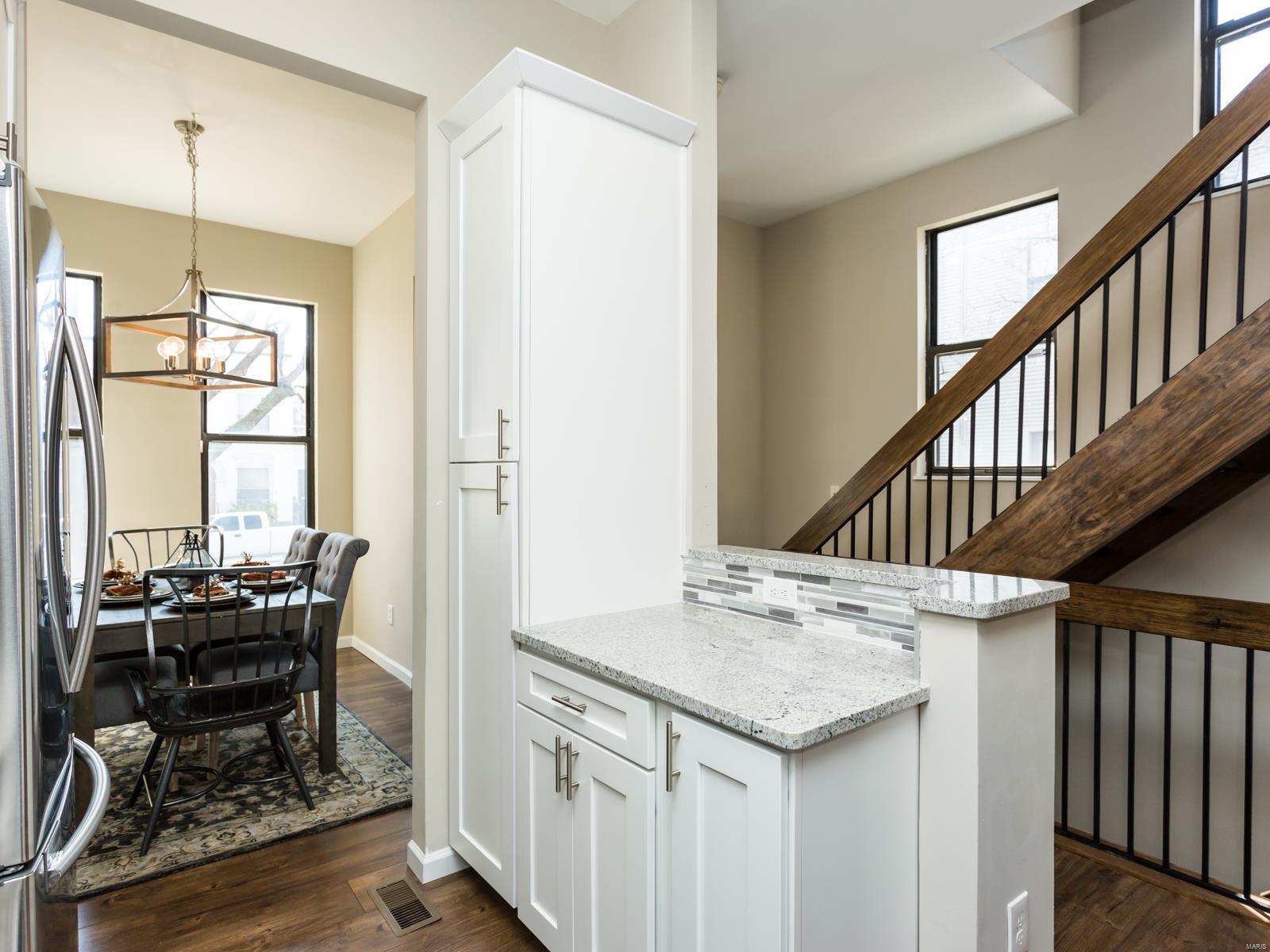 Laclede East - Residential