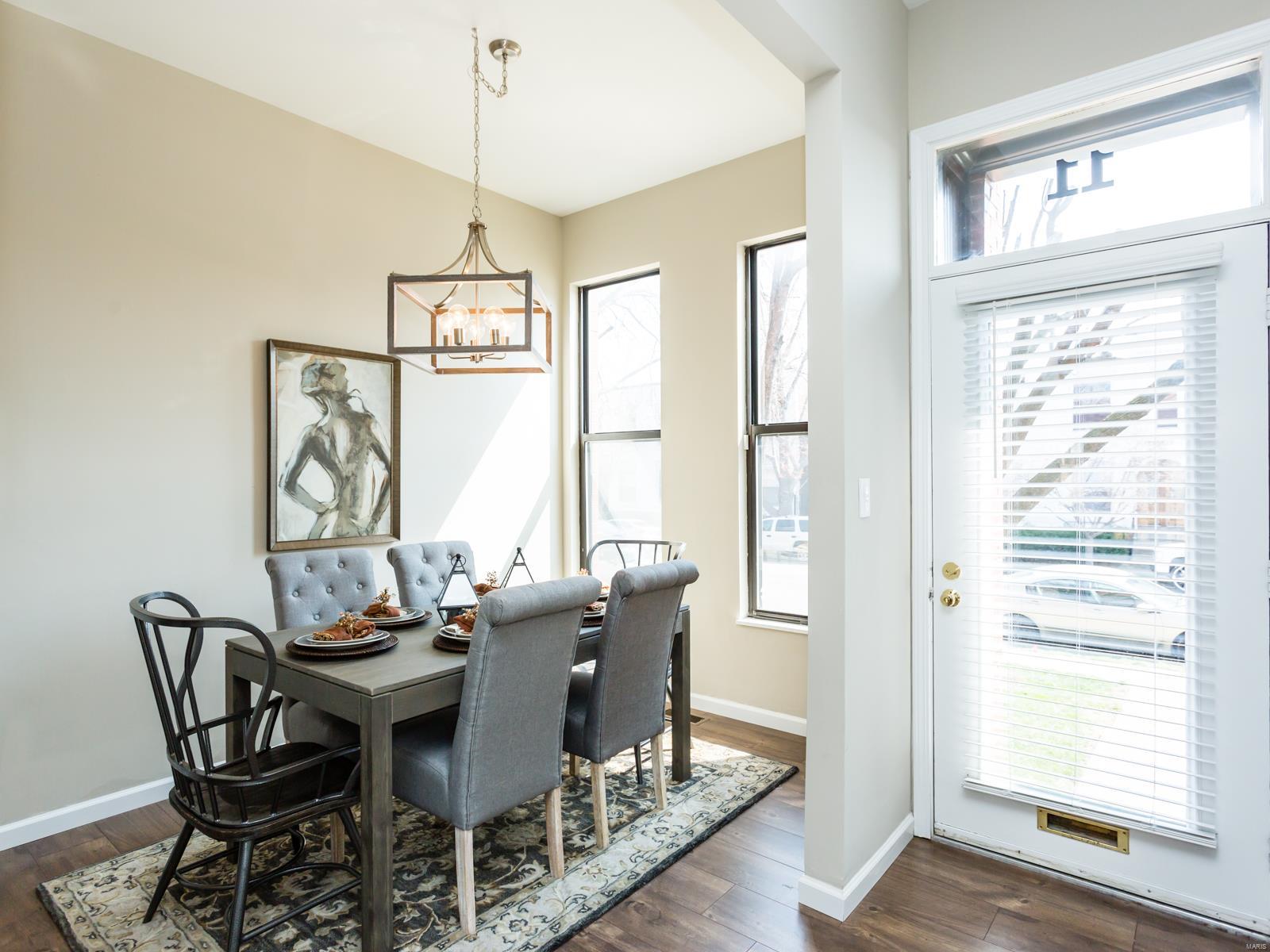 Laclede East - Residential