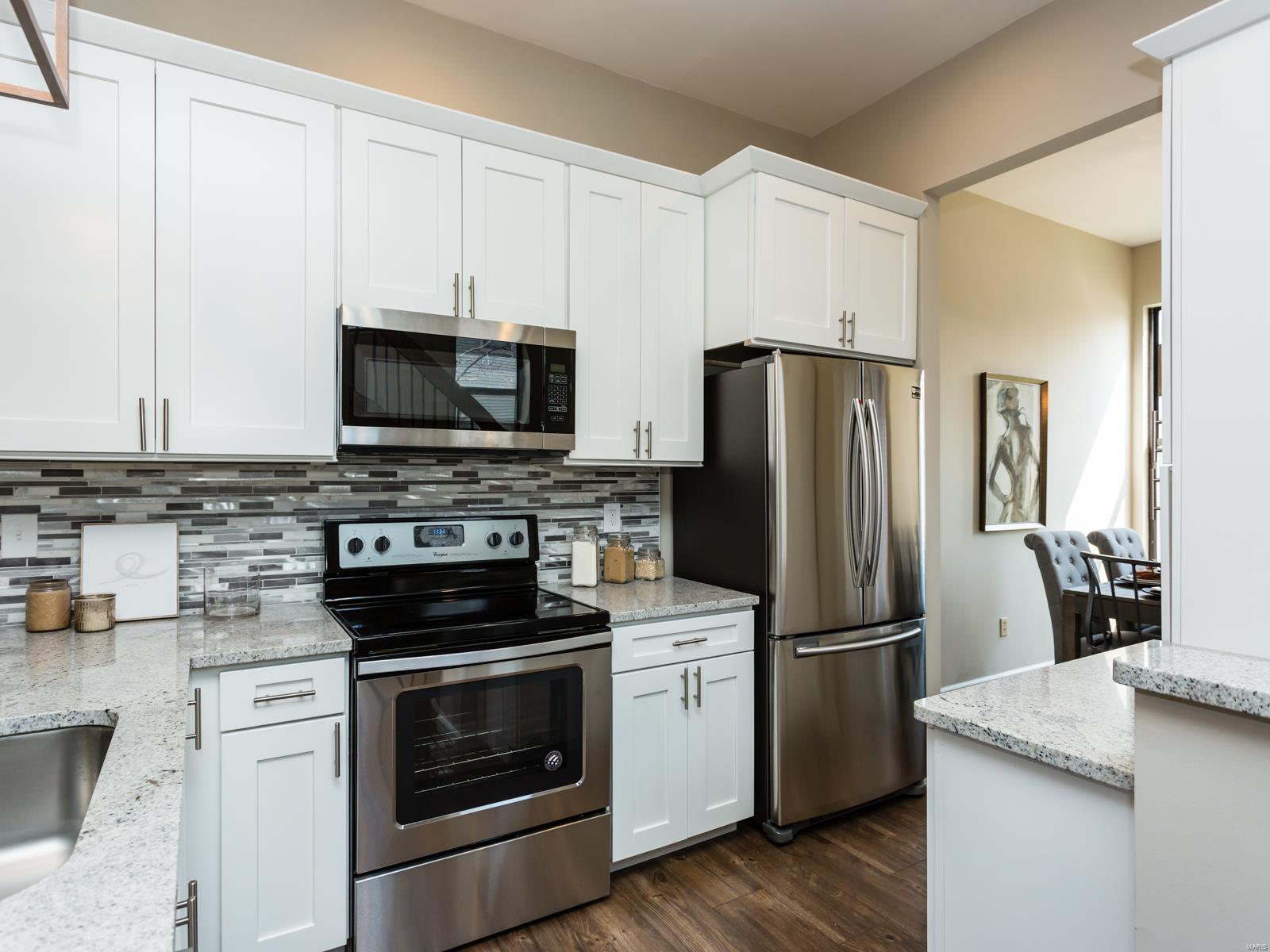 Laclede East - Residential