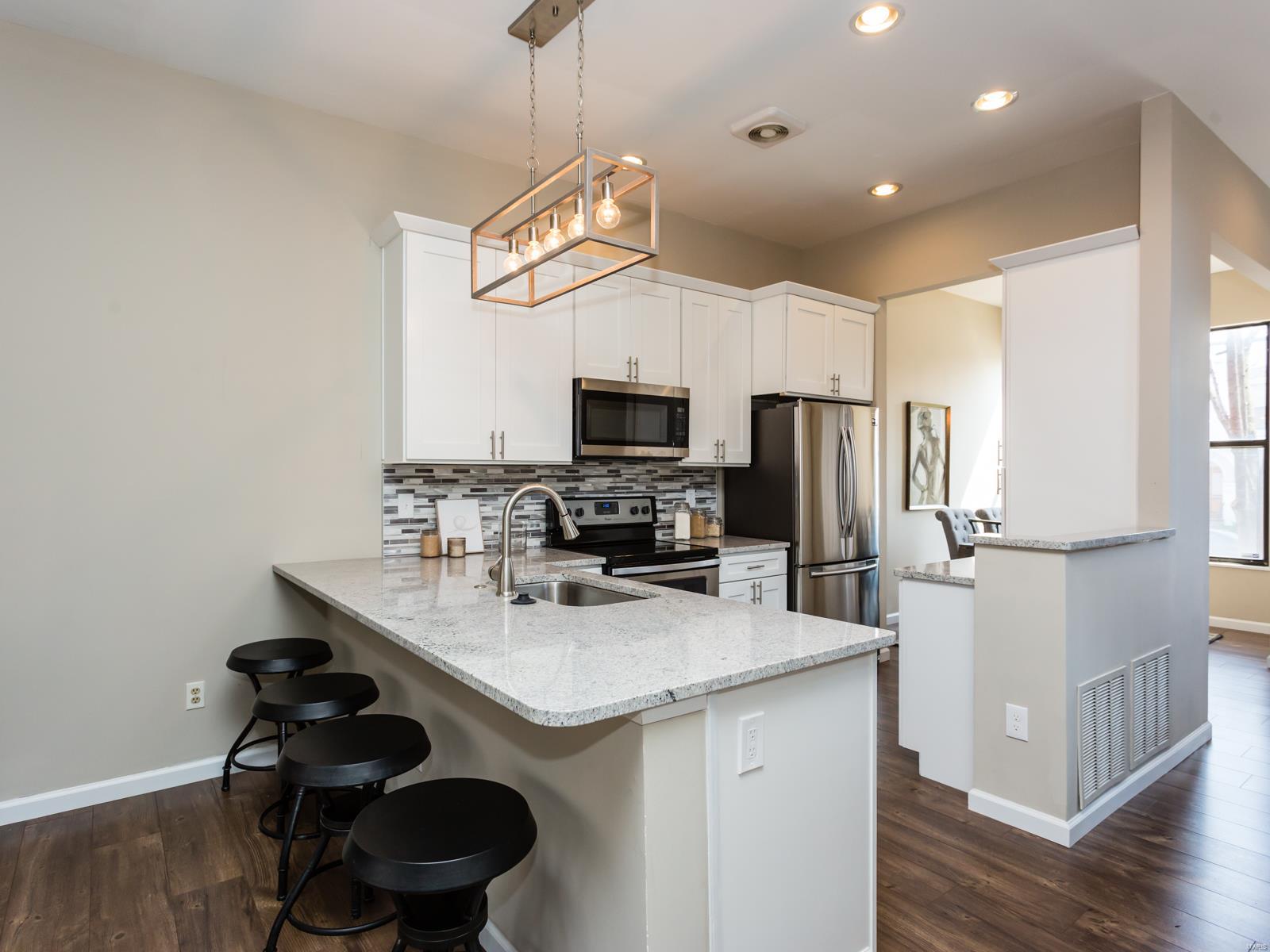 Laclede East - Residential