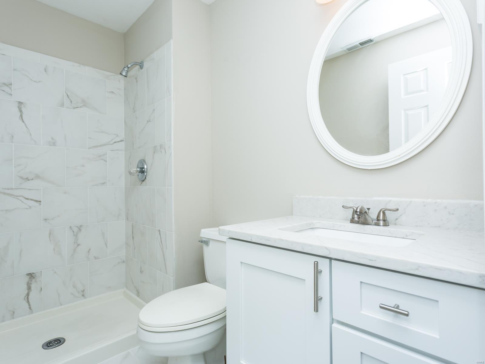 Laclede East - Residential