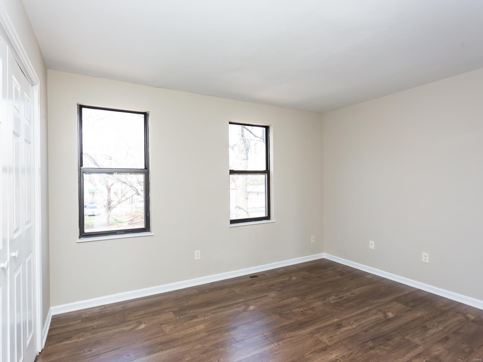 Laclede East - Residential