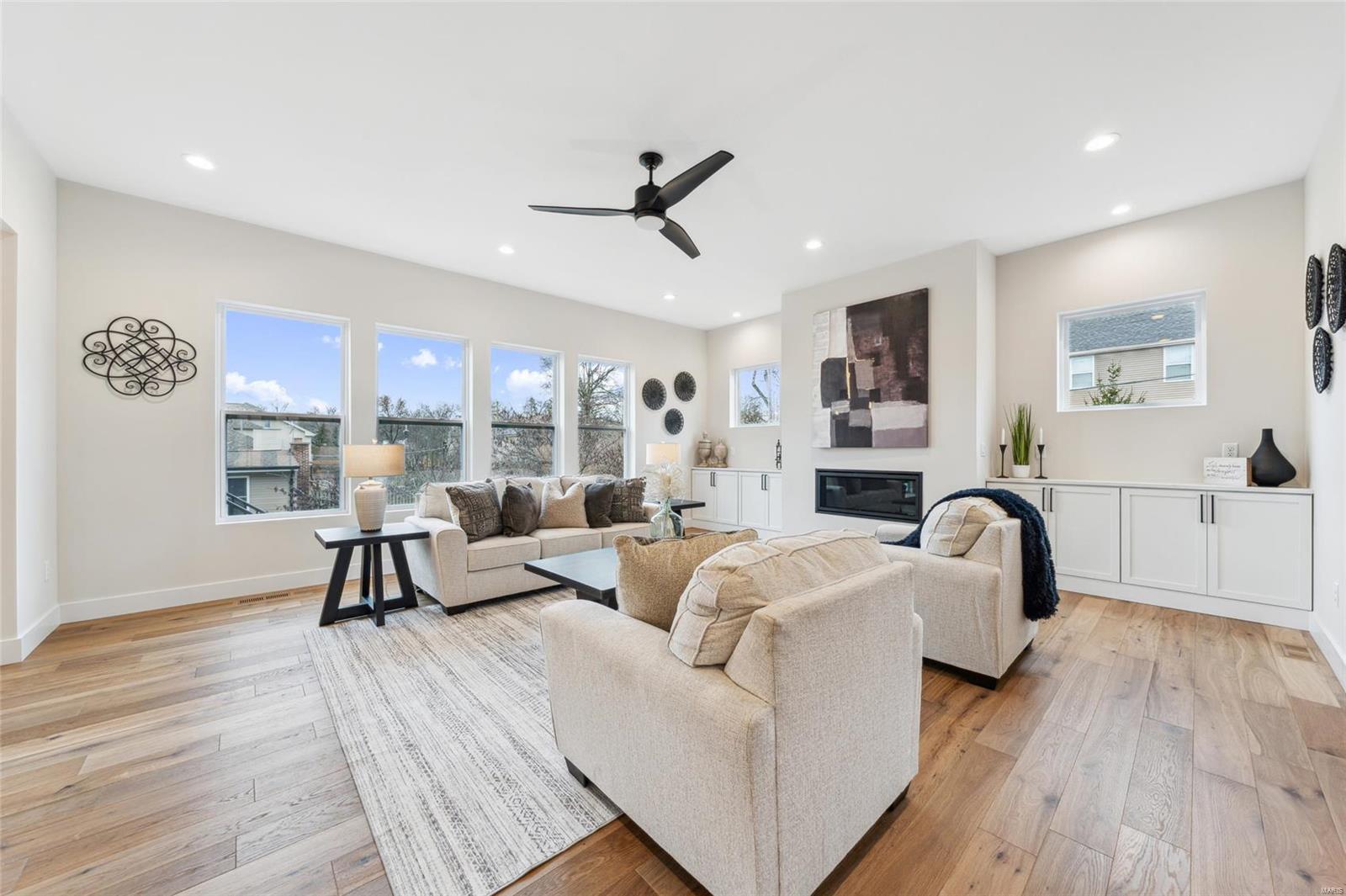 Oak Estates Add - Residential