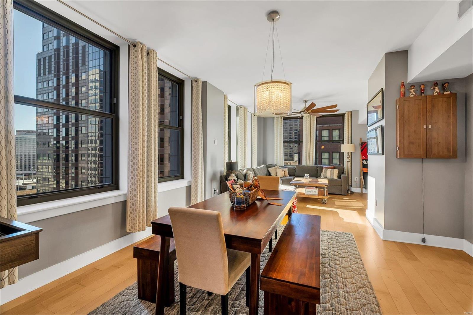 314 N Broadway 1303