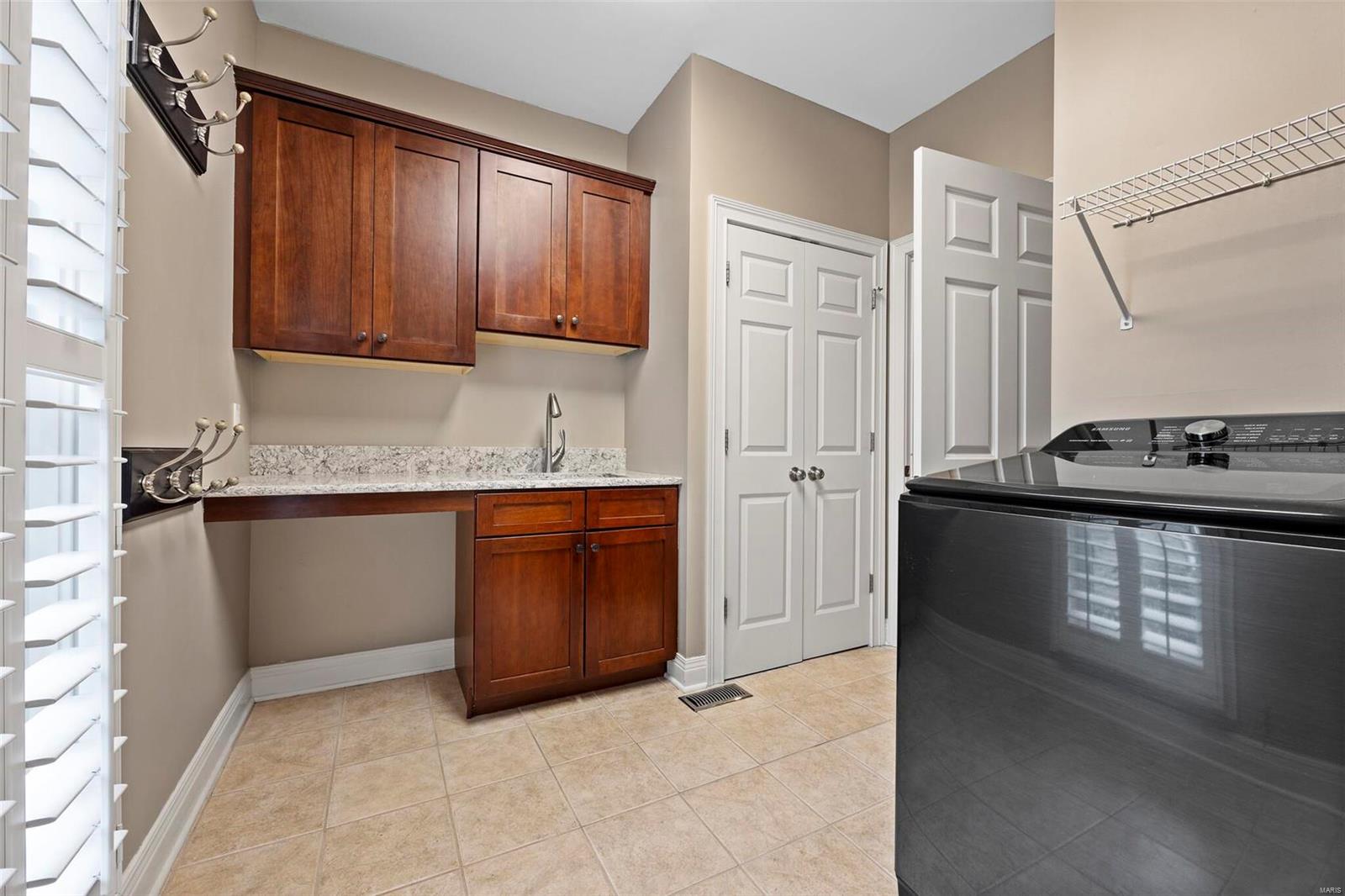 Brookhaven Place - Residential