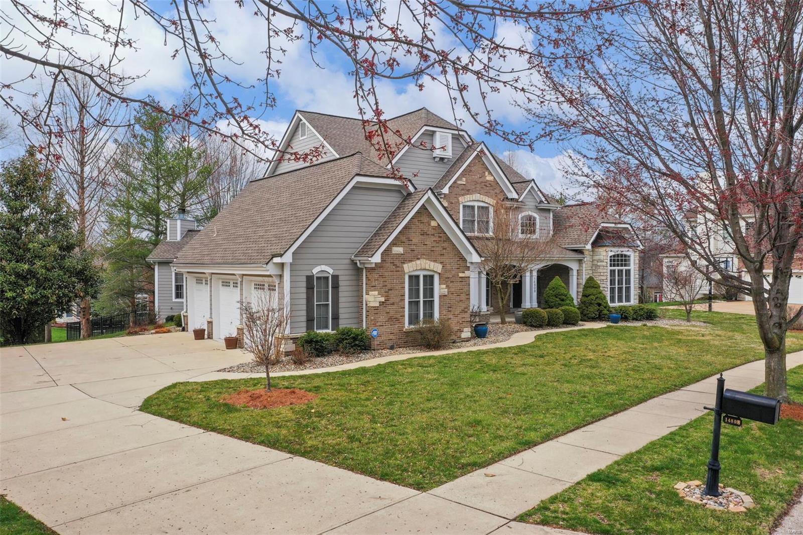 Brookhaven Place - Residential