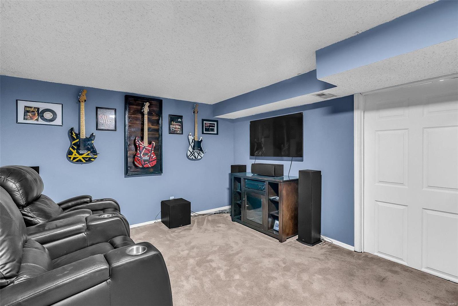 St Charles, Missouri 63303, United States, 3 Bedrooms Bedrooms, ,2 BathroomsBathrooms,Residential,Pending,26991