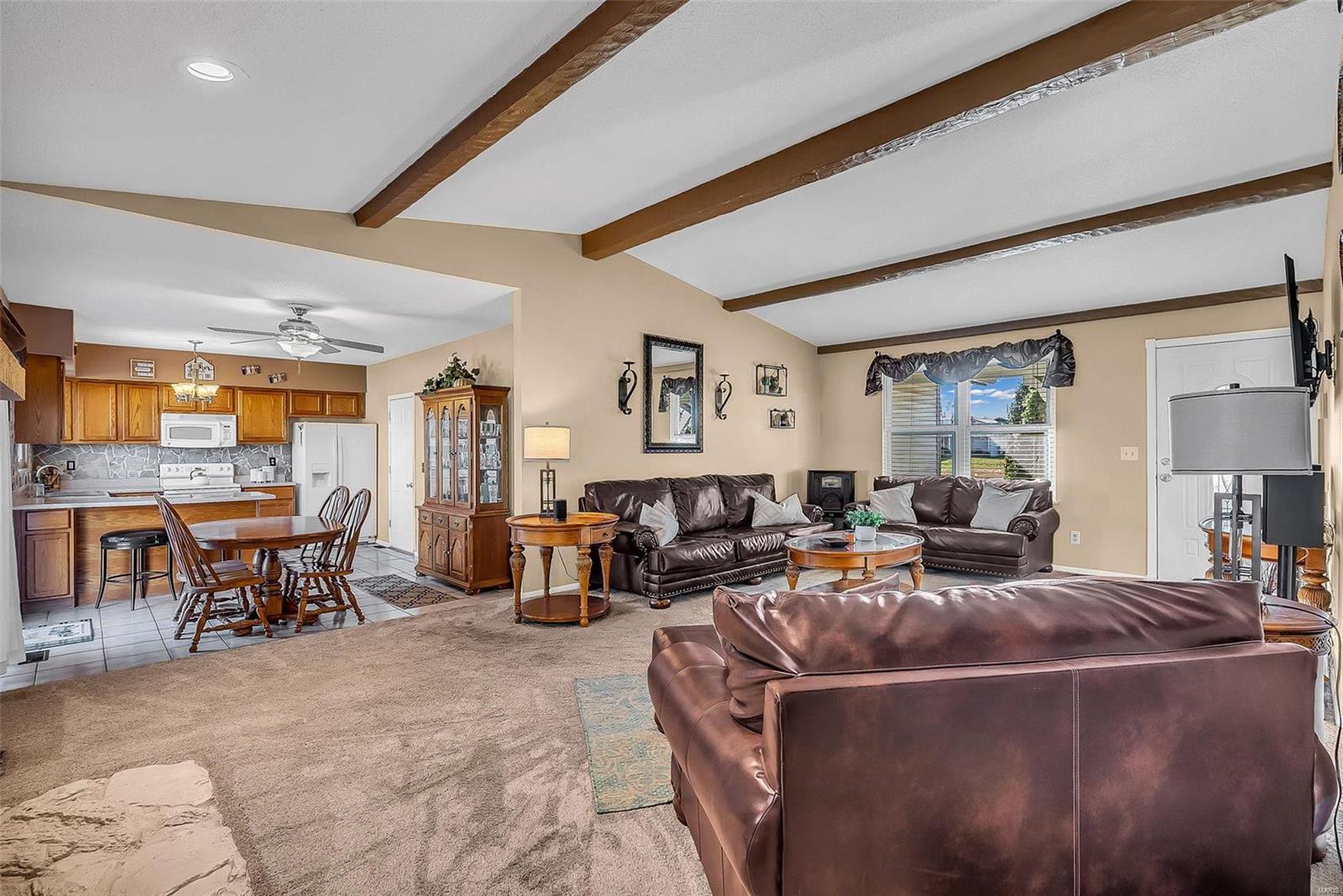 St Charles, Missouri 63303, United States, 3 Bedrooms Bedrooms, ,2 BathroomsBathrooms,Residential,Pending,26991