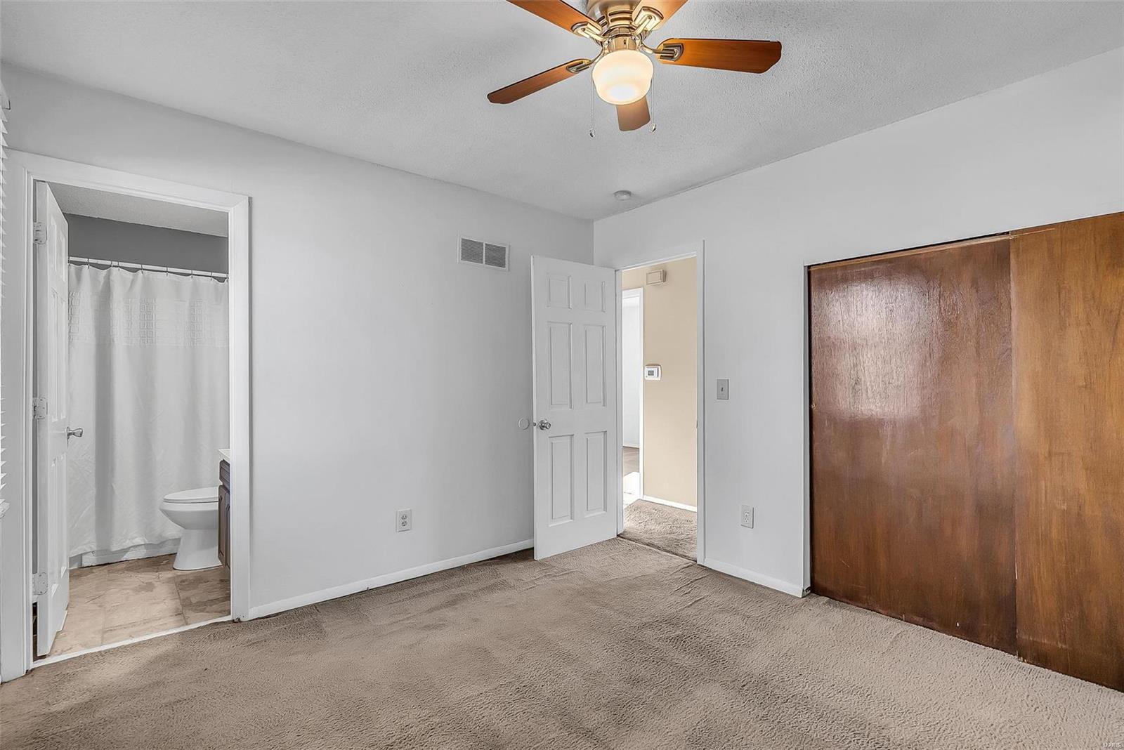 St Charles, Missouri 63303, United States, 3 Bedrooms Bedrooms, ,2 BathroomsBathrooms,Residential,Pending,26991