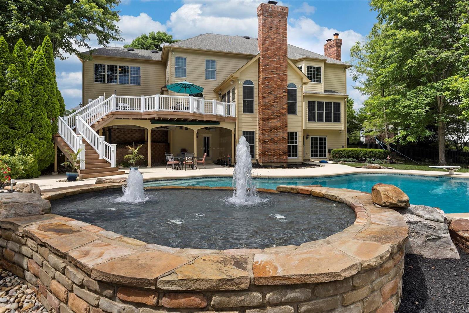 Greystone Three - Residential