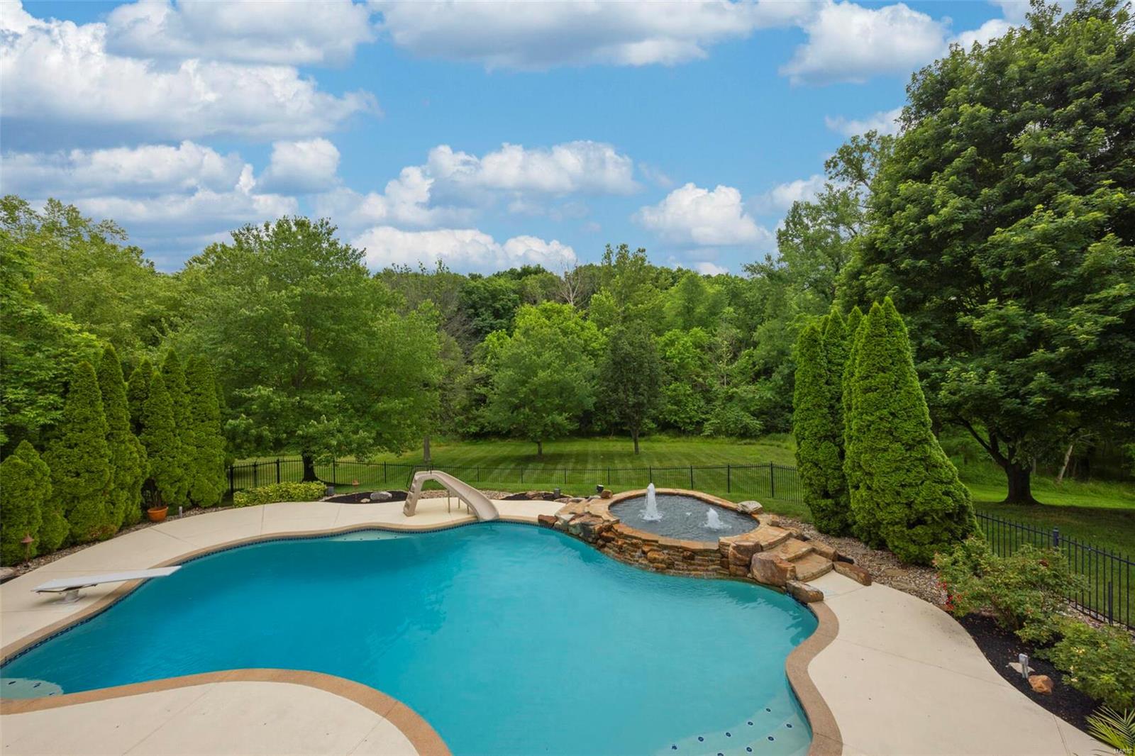 Greystone Three - Residential