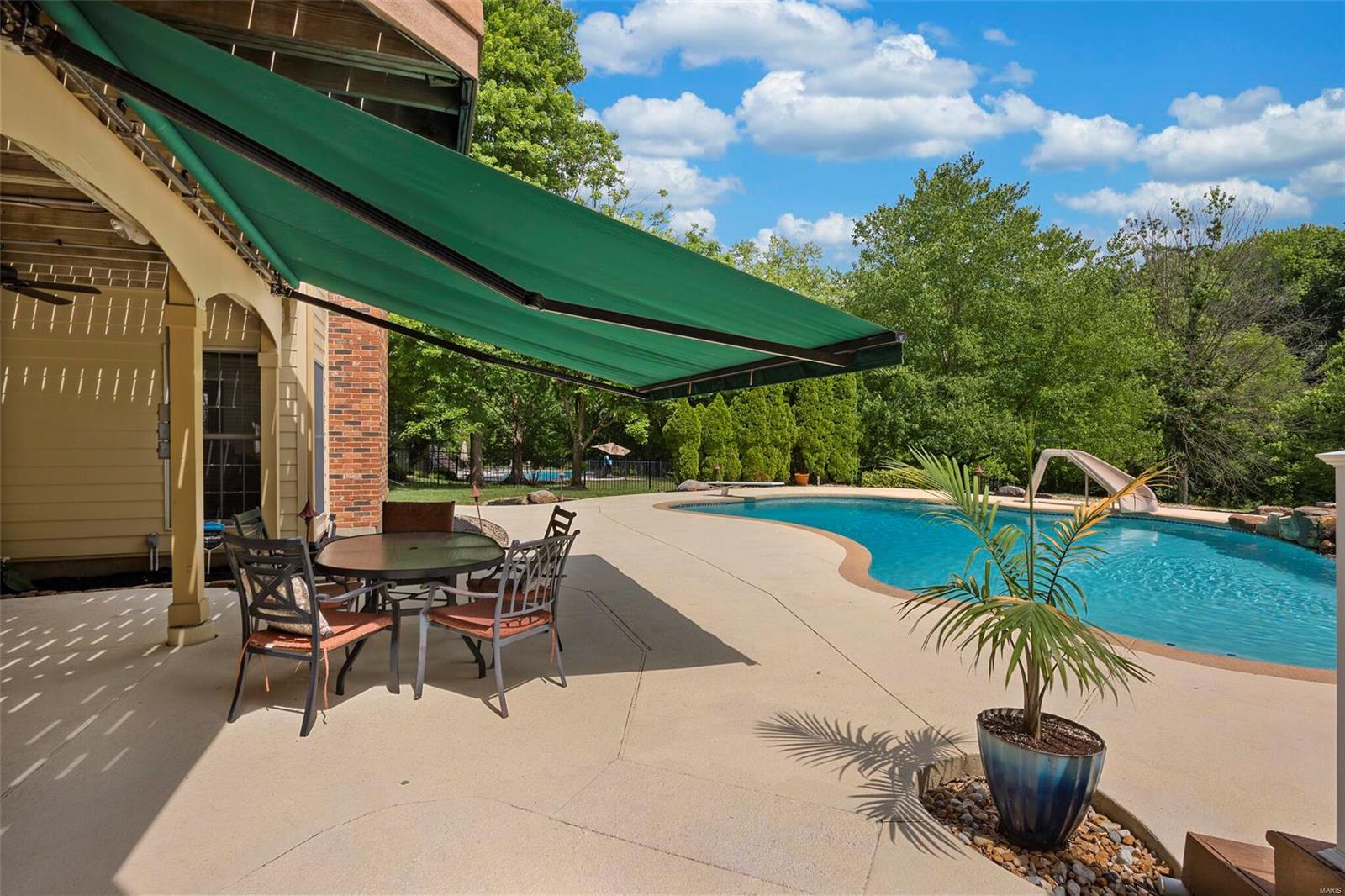 Greystone Three - Residential