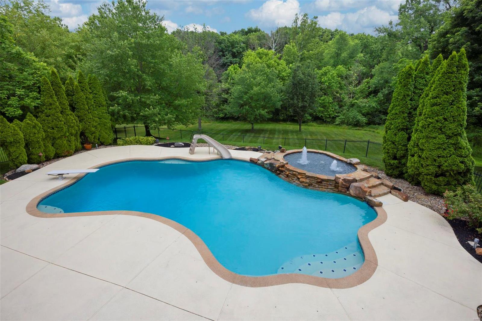 Greystone Three - Residential