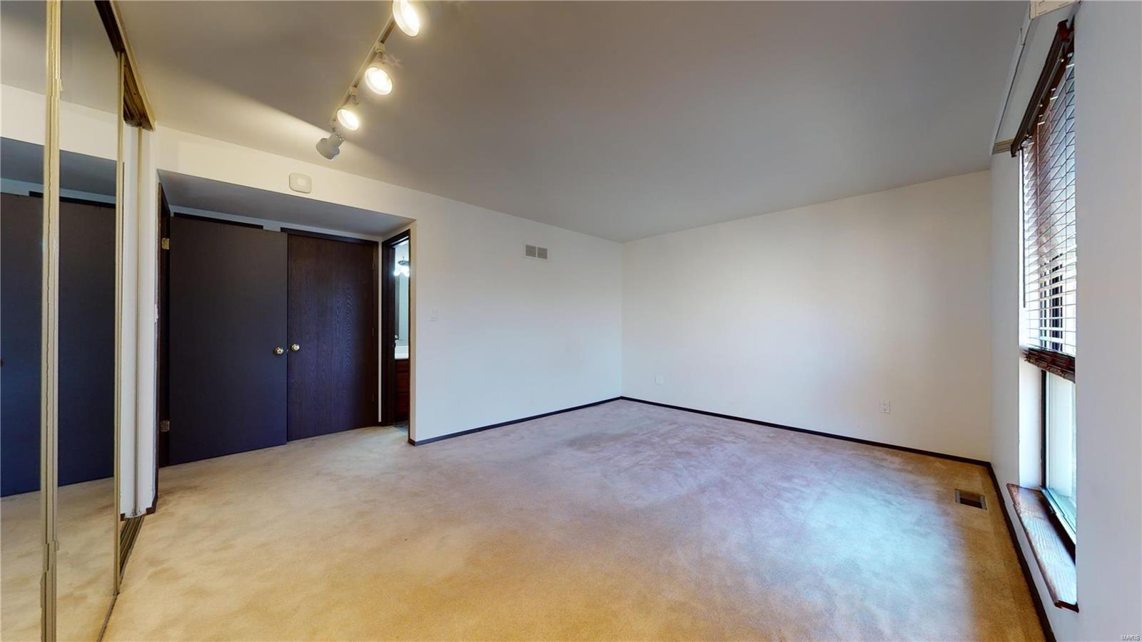 Heritage #3 - Residential