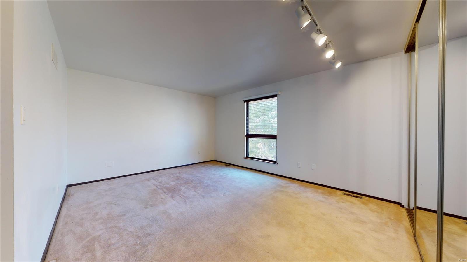 Heritage #3 - Residential